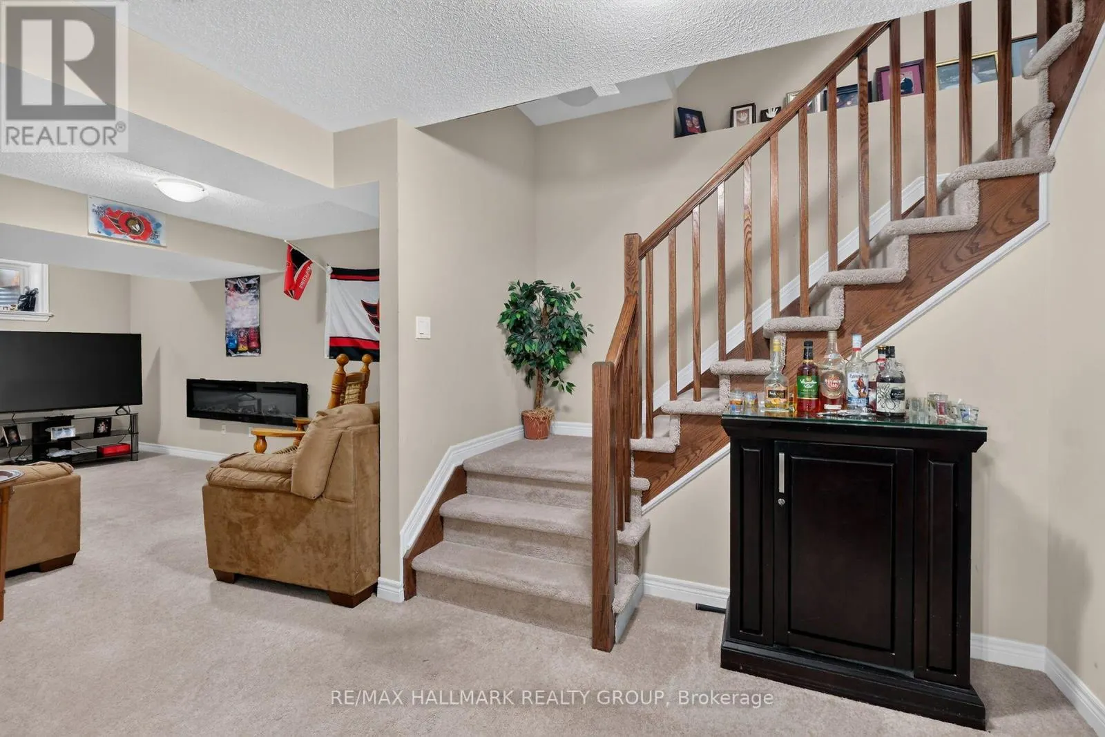 147 WHISPERING WINDS WAY