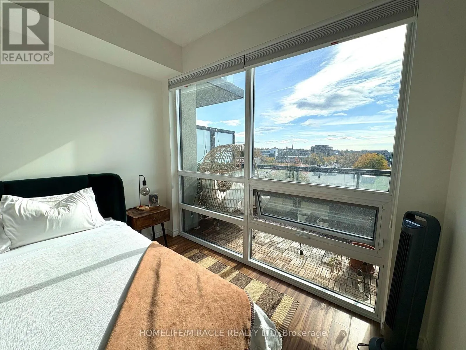 206 - 150 WATER STREET