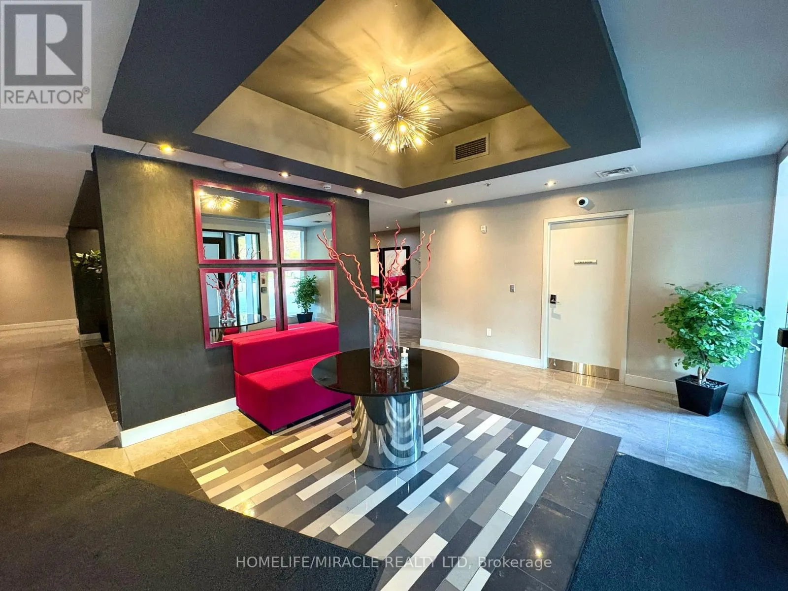 206 - 150 WATER STREET