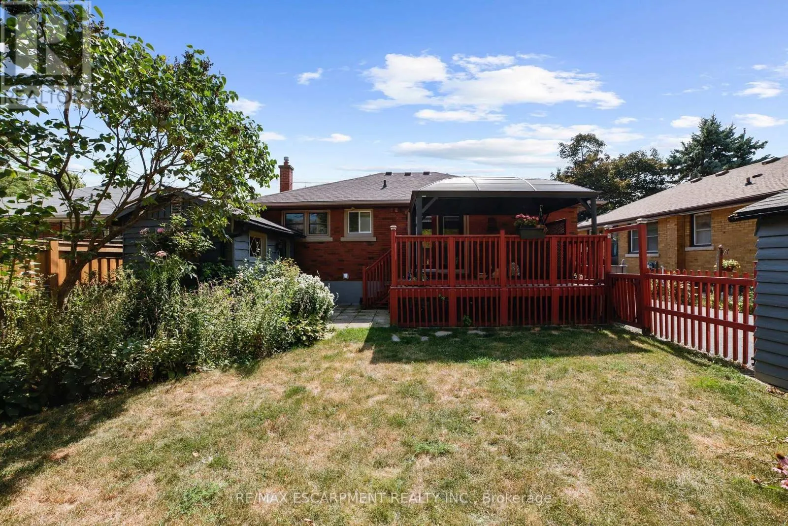 272 UPPER PARADISE ROAD