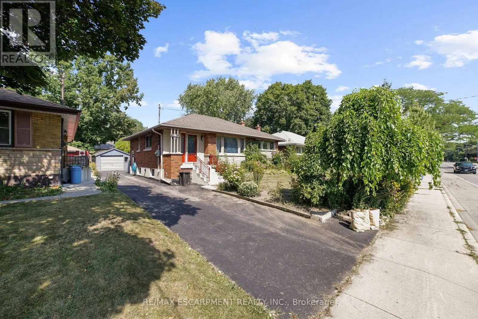 272 UPPER PARADISE ROAD