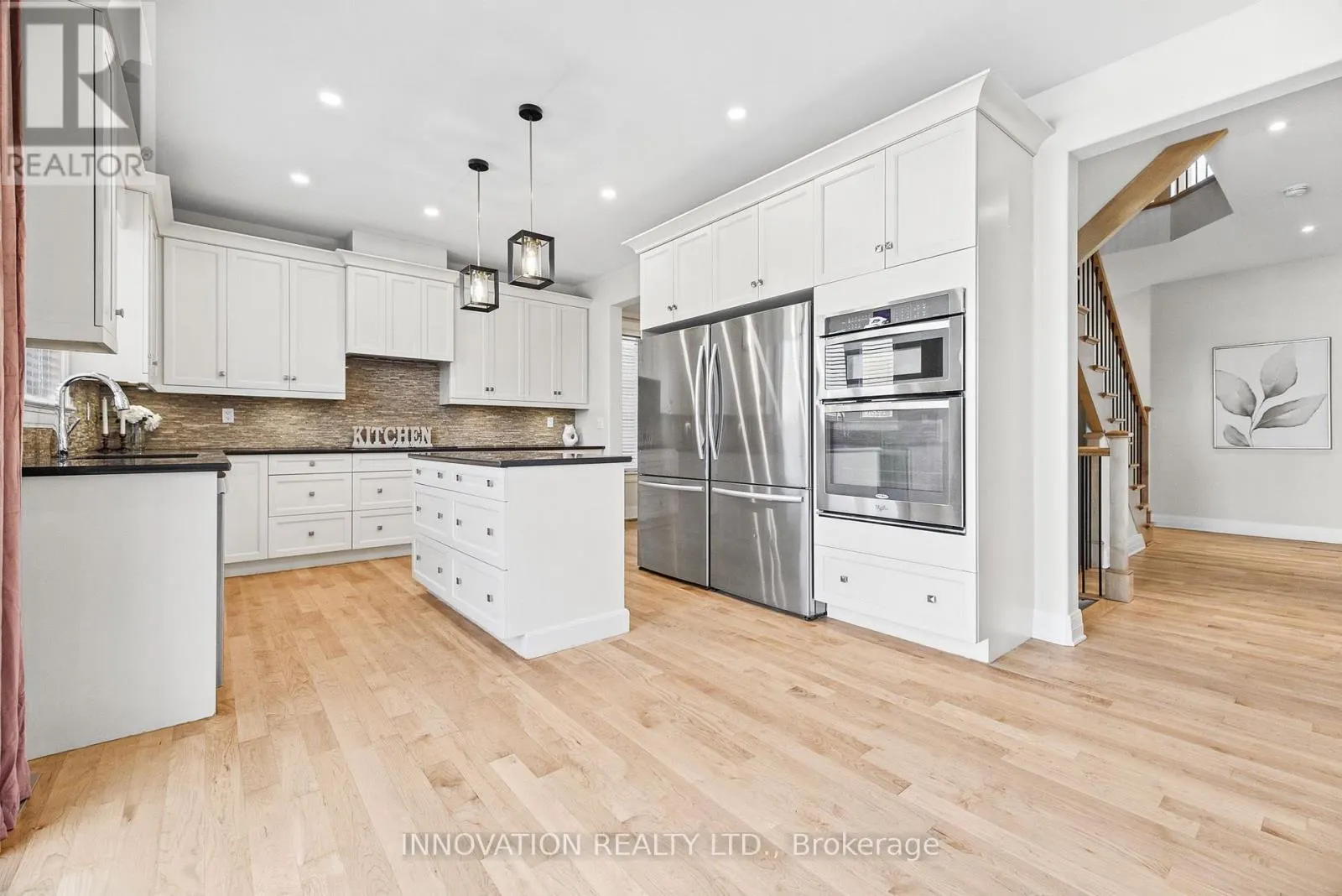 523 ADAMSON CRESCENT