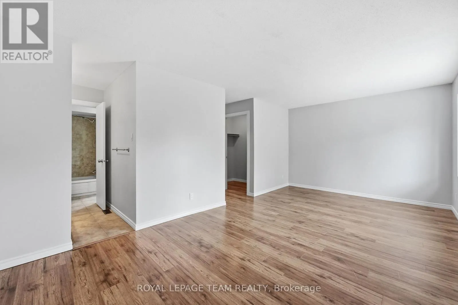 304 VALADE CRESCENT