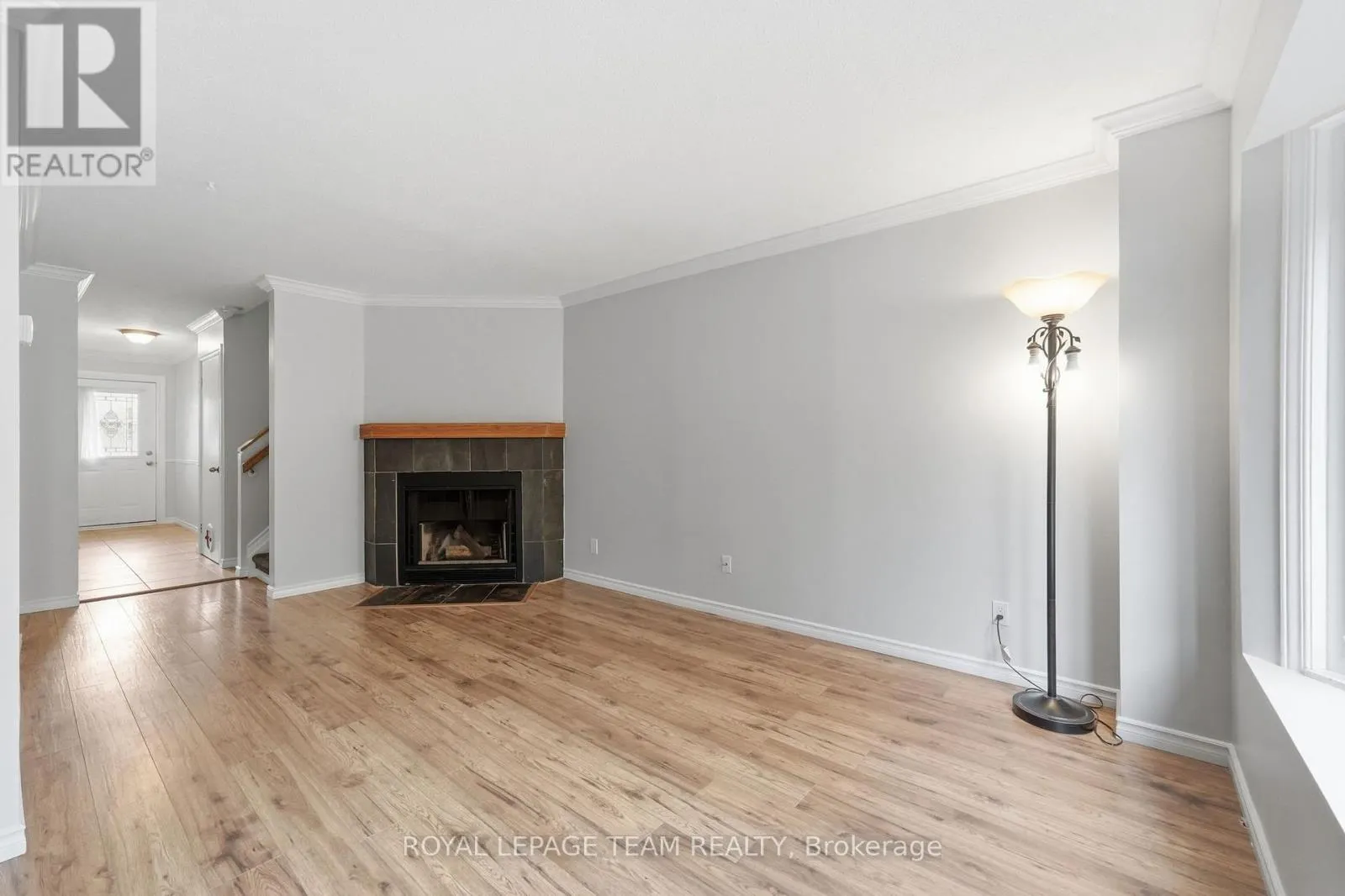 304 VALADE CRESCENT
