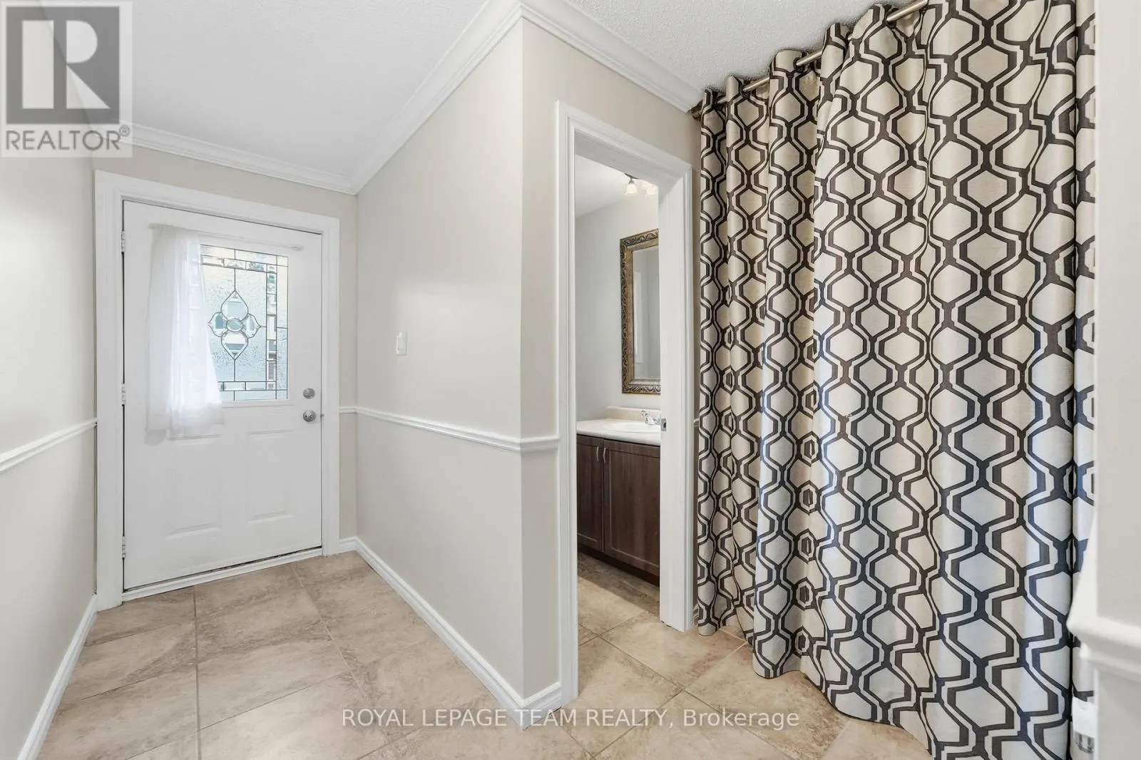 304 VALADE CRESCENT