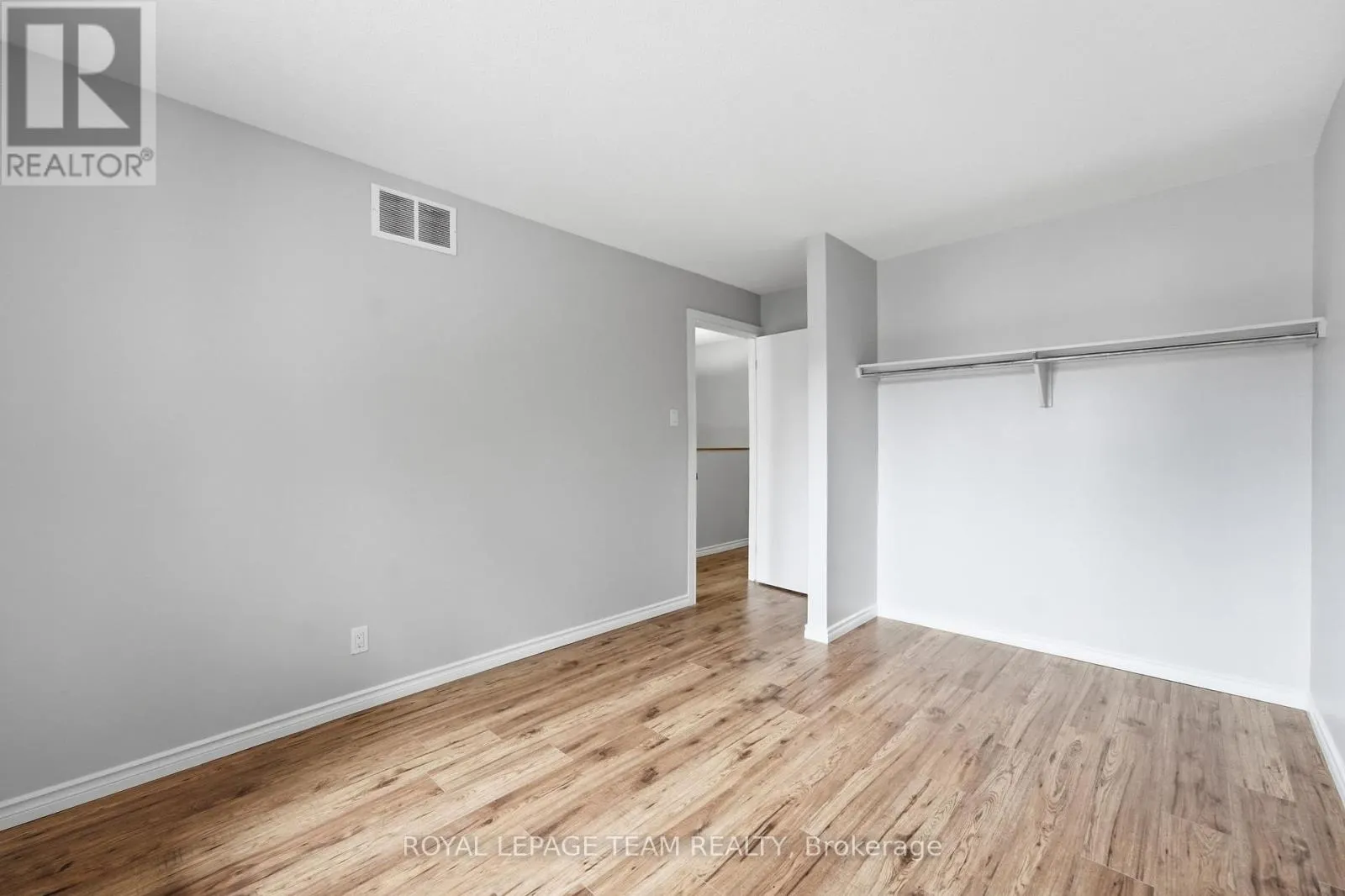 304 VALADE CRESCENT