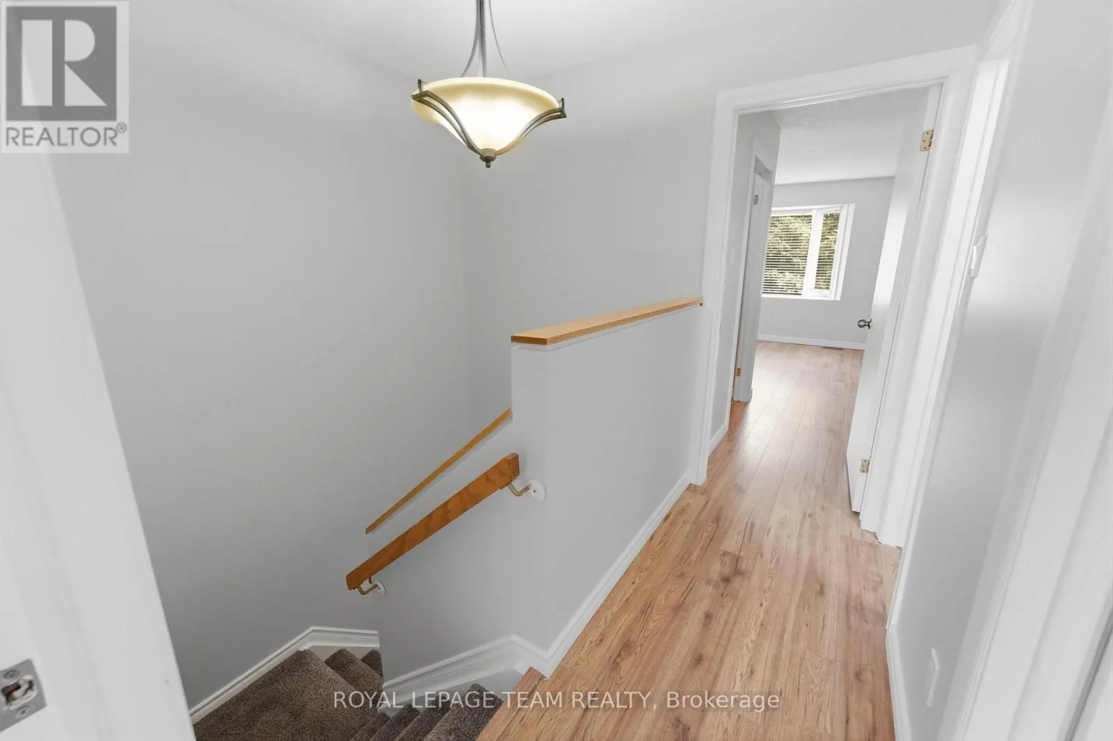 304 VALADE CRESCENT