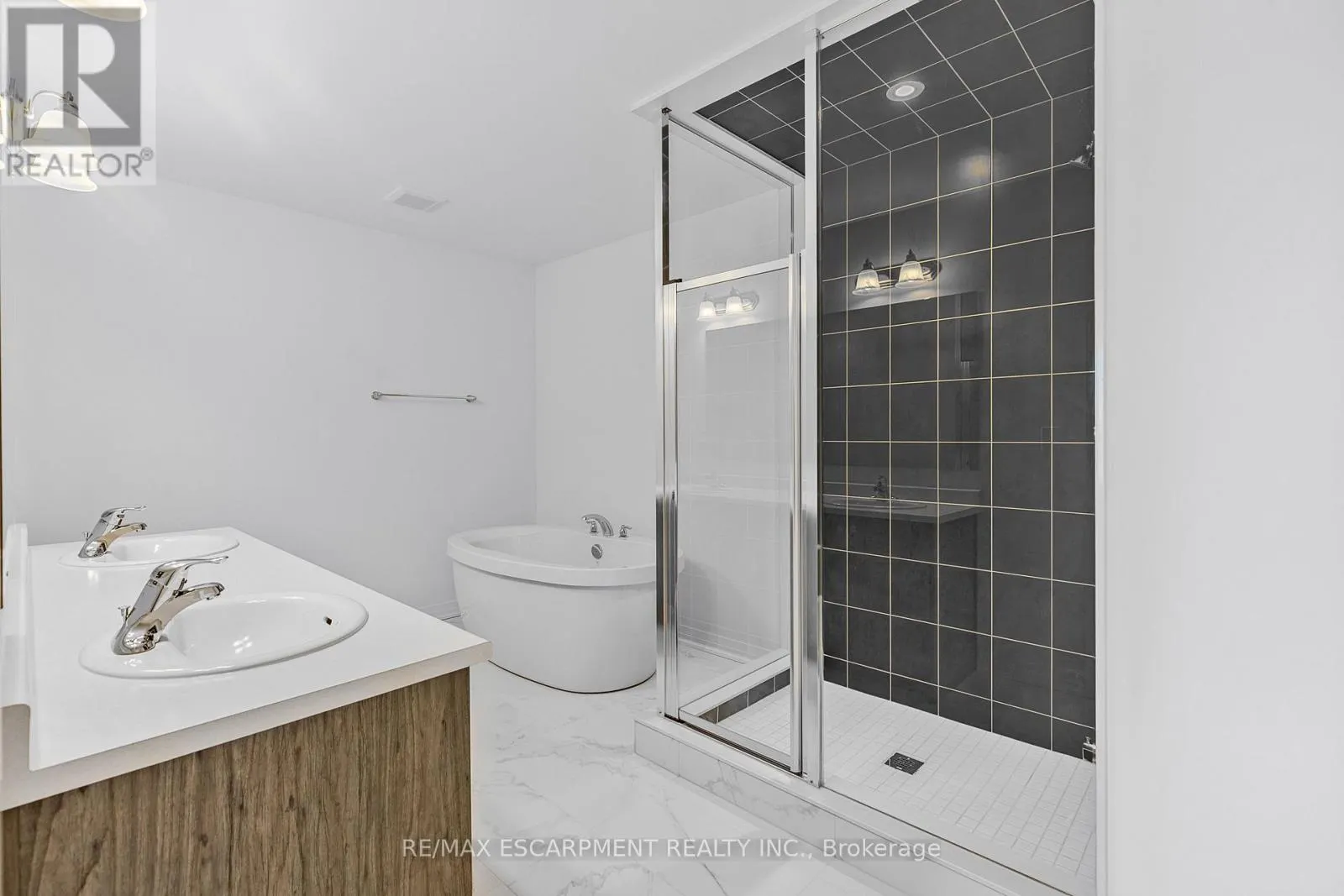 7 BLAIN DRIVE