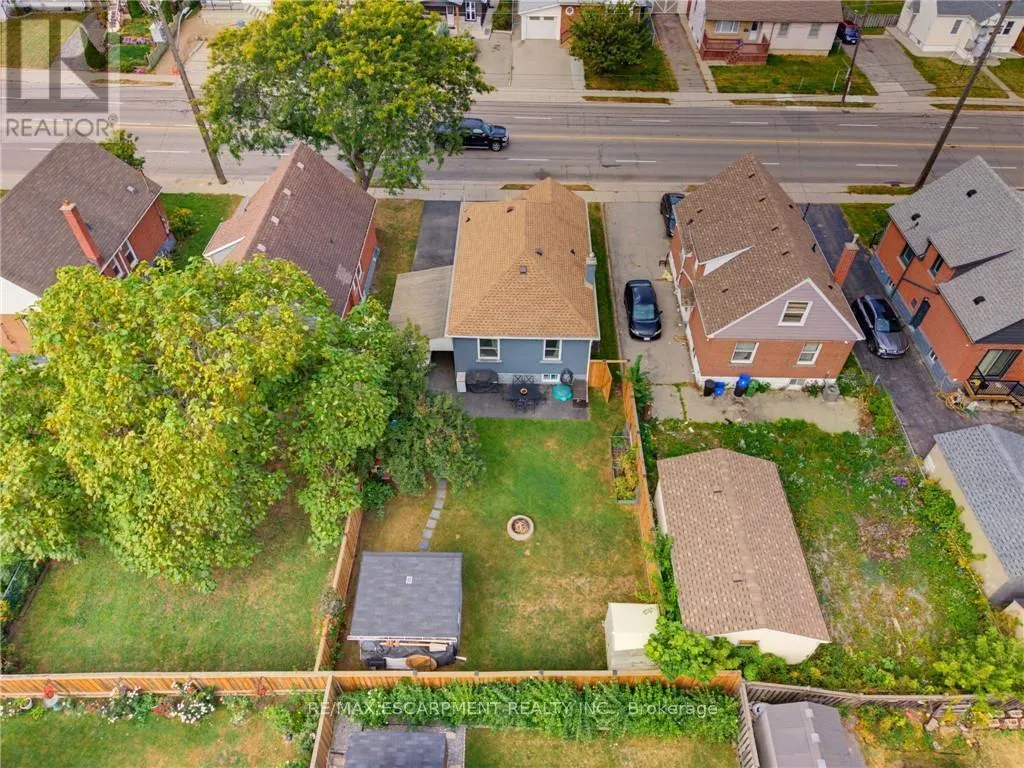 551 UPPER SHERMAN AVENUE