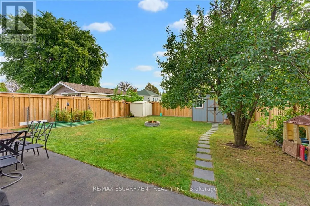 551 UPPER SHERMAN AVENUE