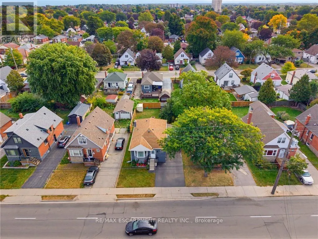 551 UPPER SHERMAN AVENUE