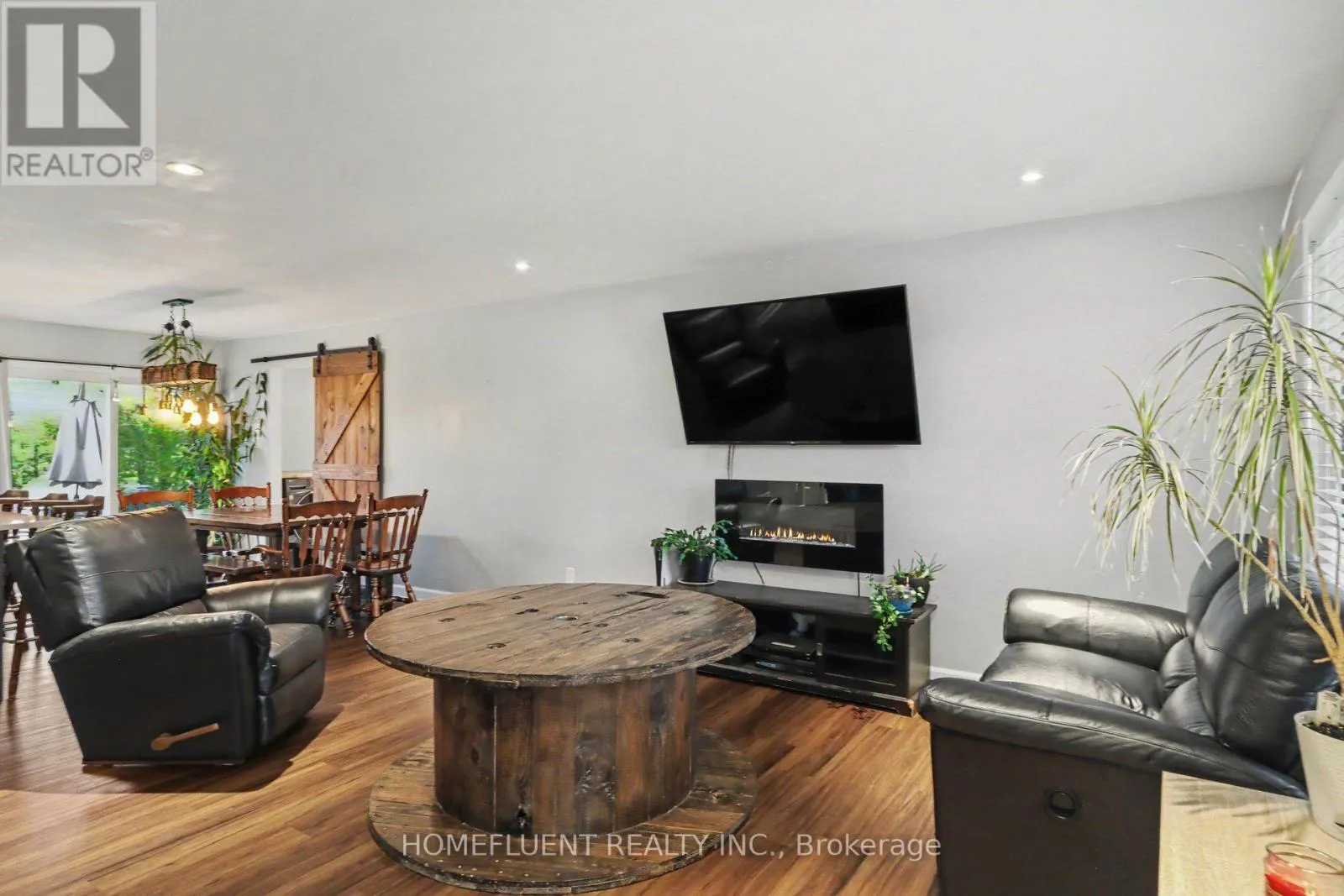 1485 LAVIGNE ROAD