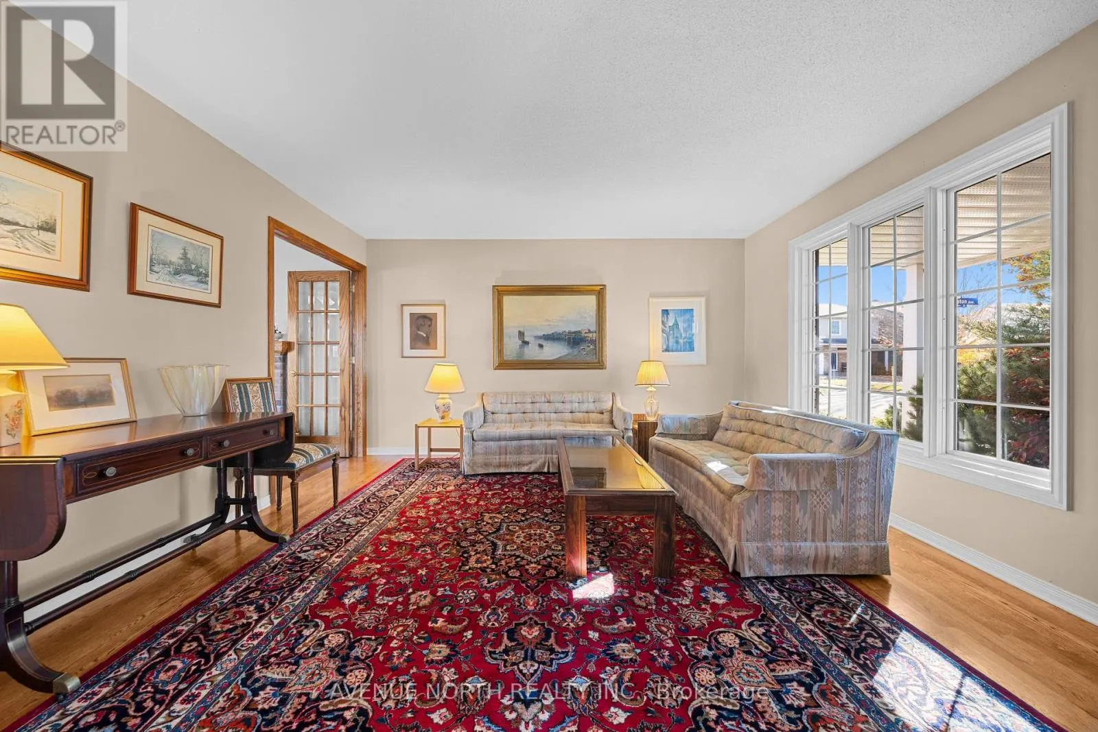 35 WYNFORD AVENUE