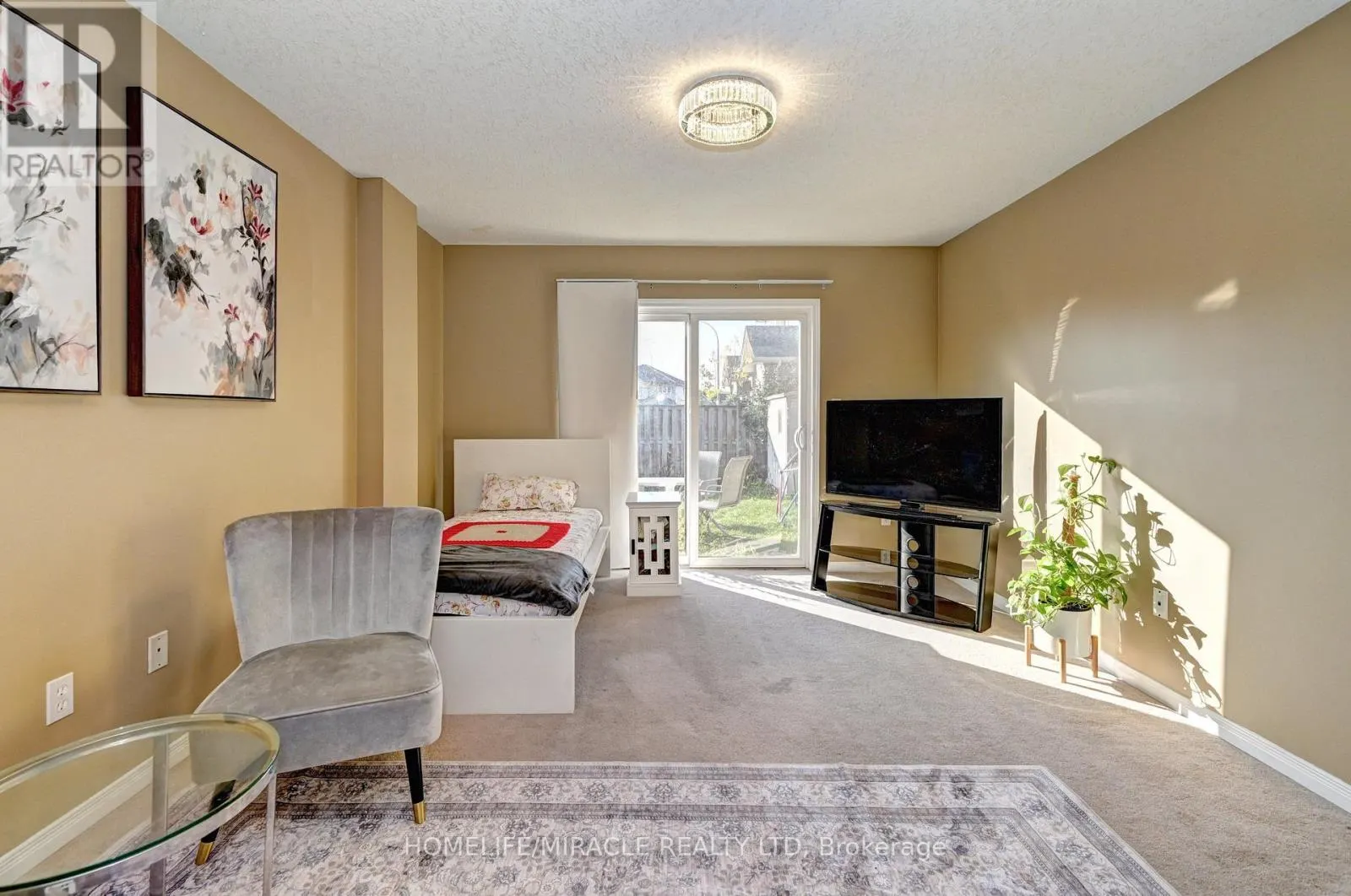 62 FALLOWFIELD DRIVE