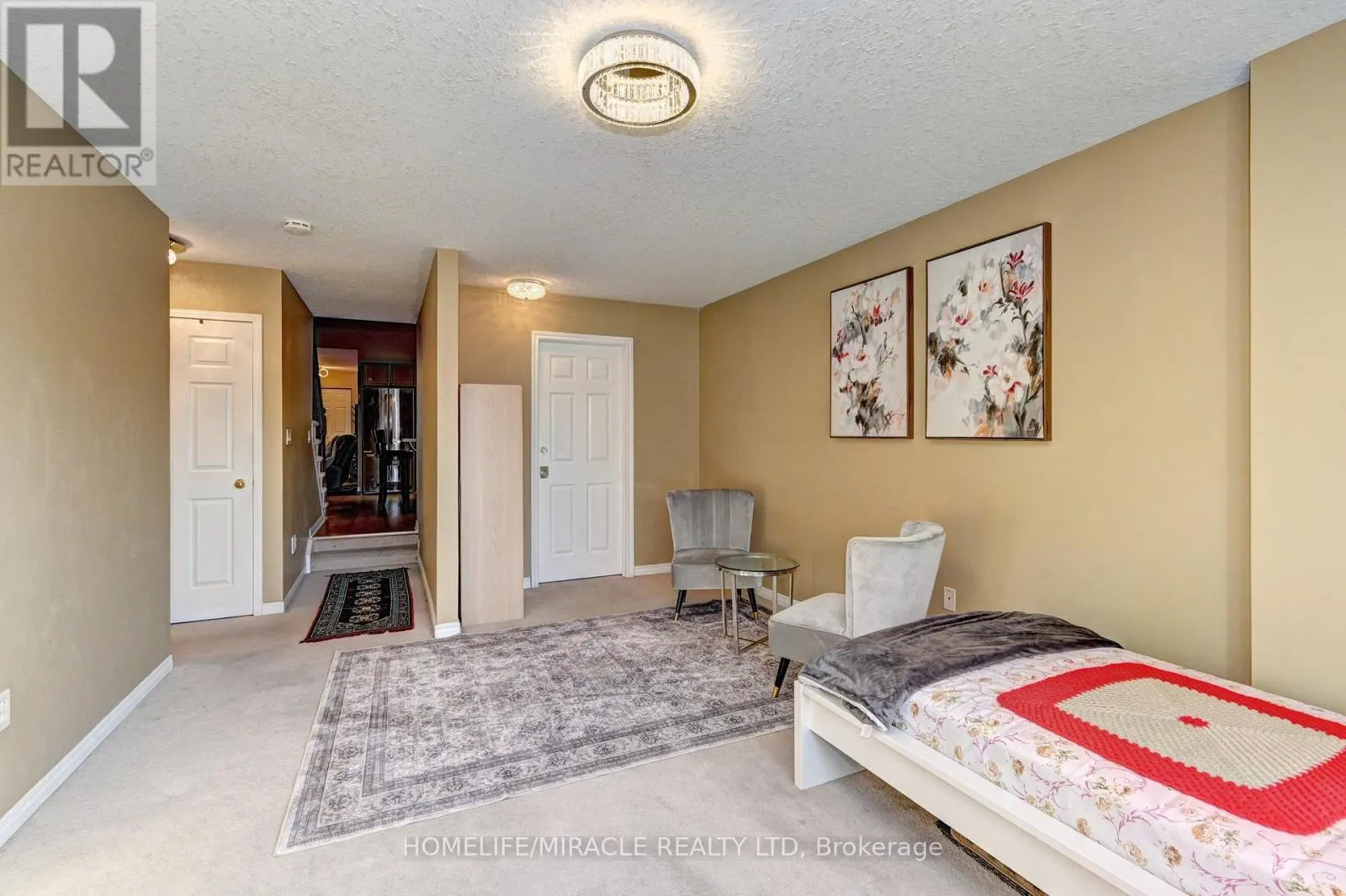 62 FALLOWFIELD DRIVE