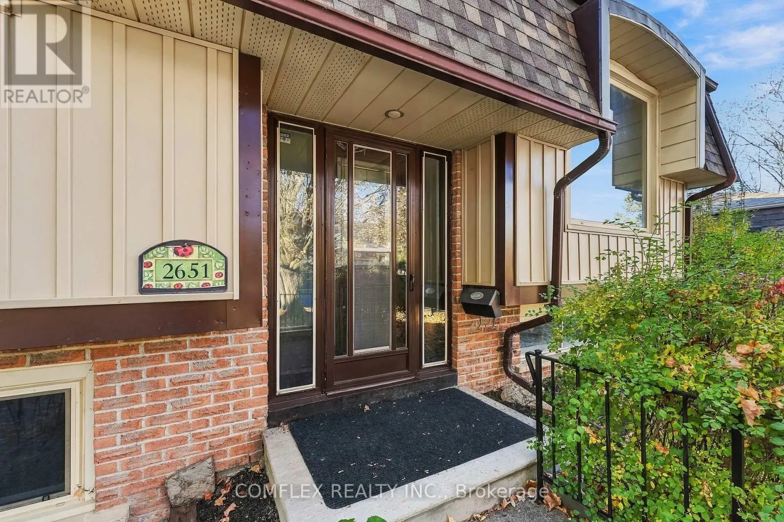 2651 MARSDALE DRIVE