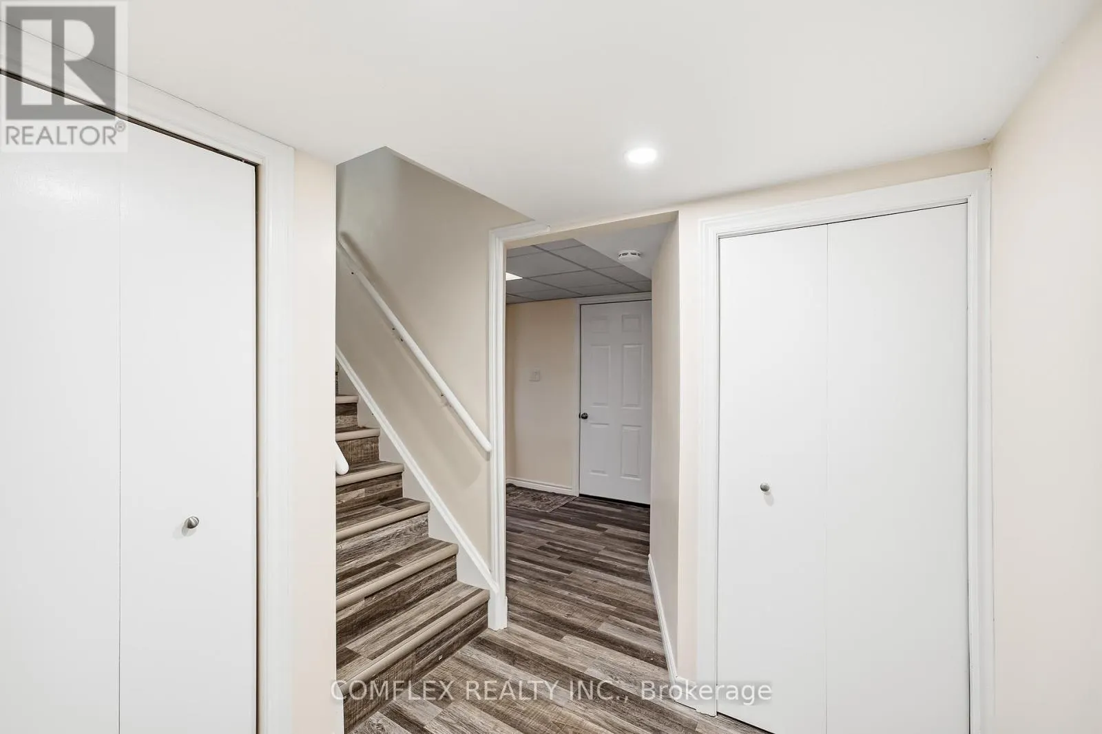 2651 MARSDALE DRIVE