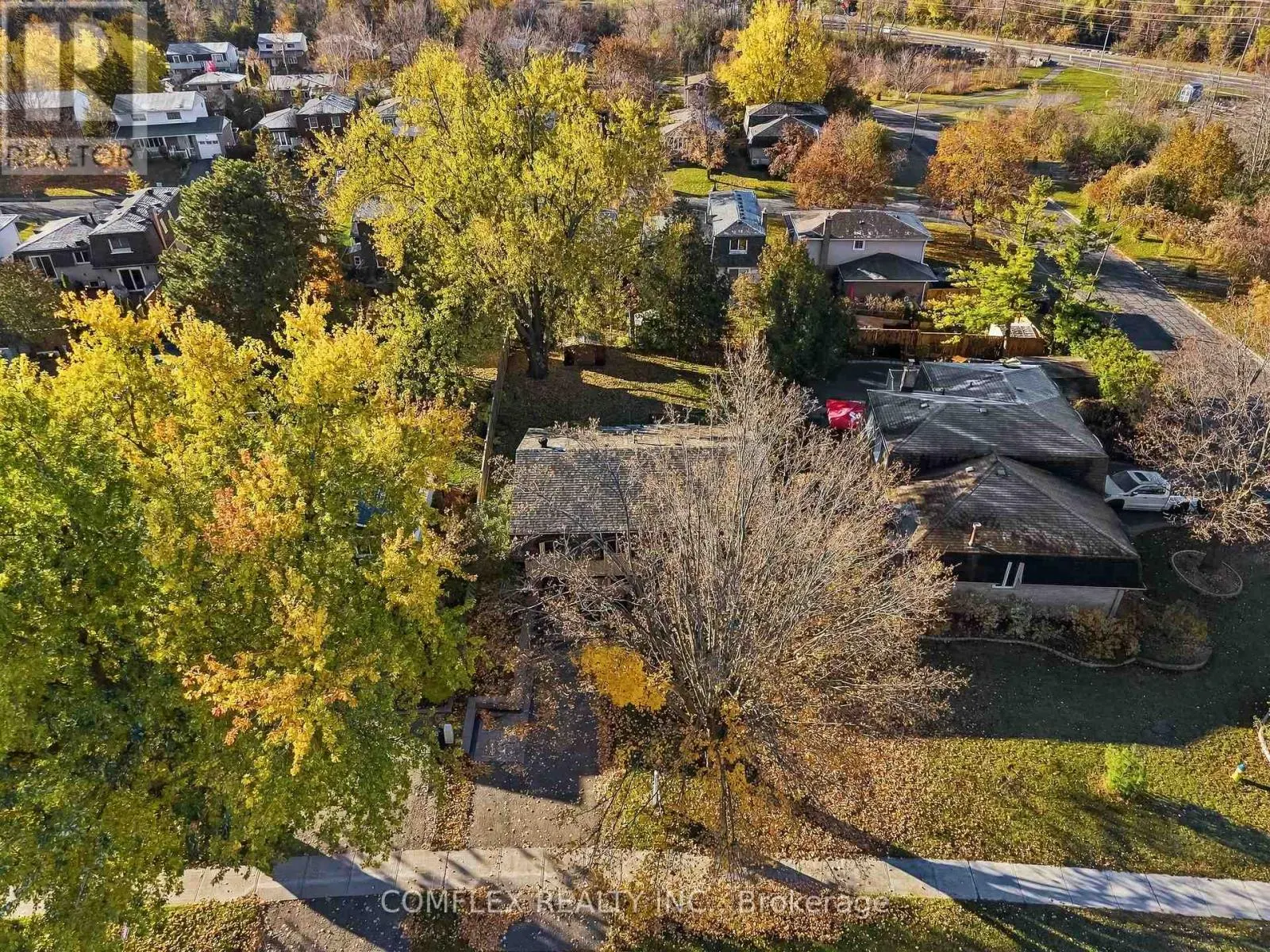 2651 MARSDALE DRIVE