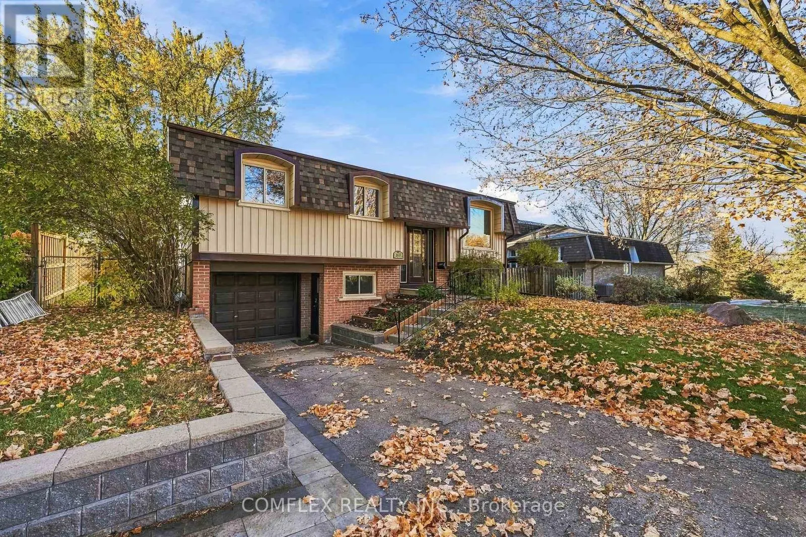 2651 MARSDALE DRIVE