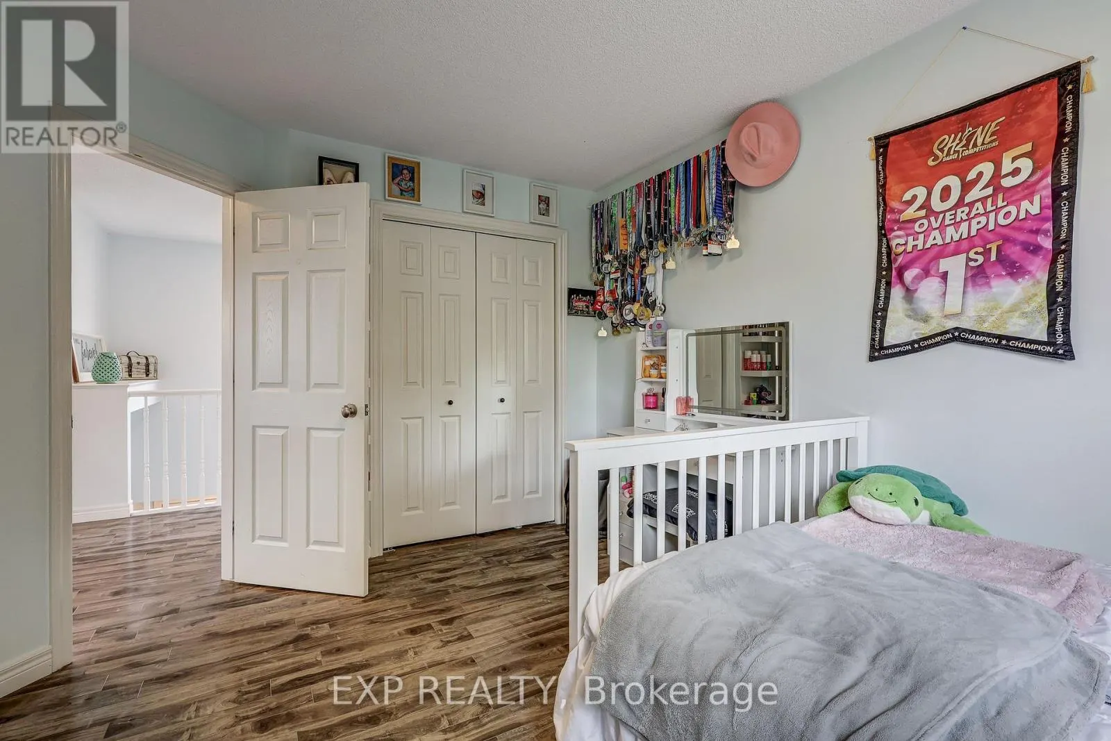 15 SCHREYER DRIVE