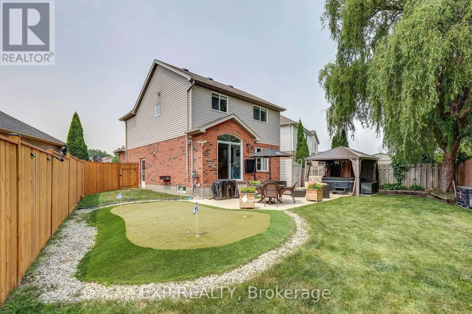 15 SCHREYER DRIVE