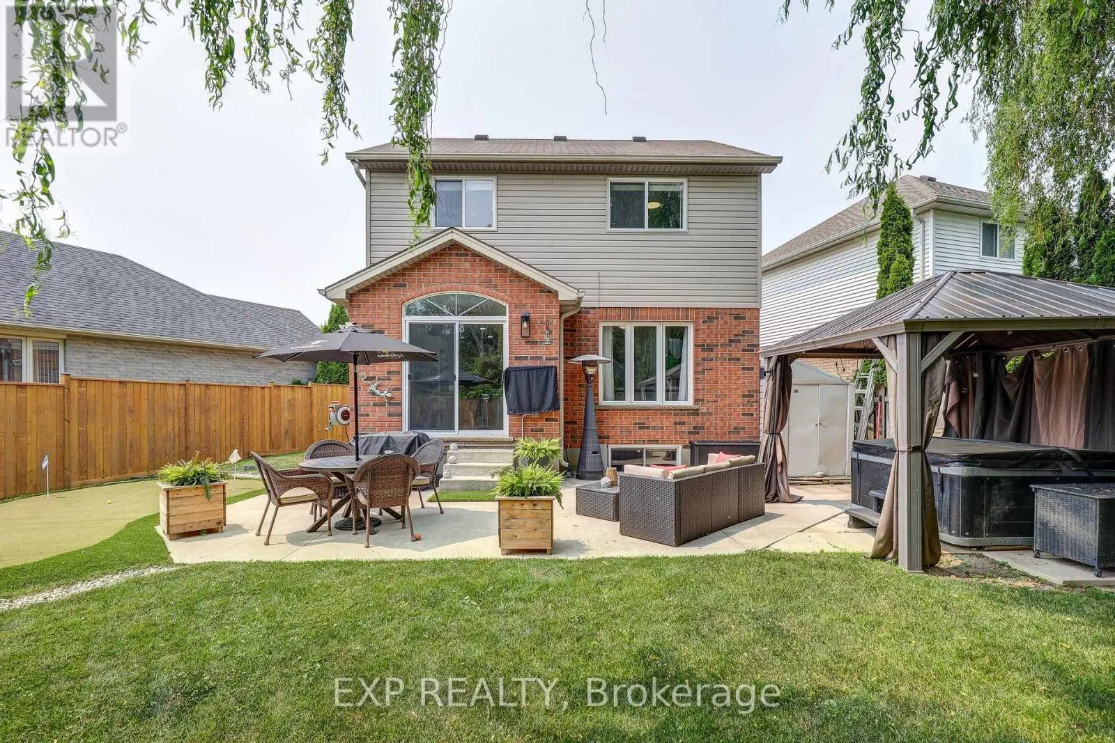 15 SCHREYER DRIVE