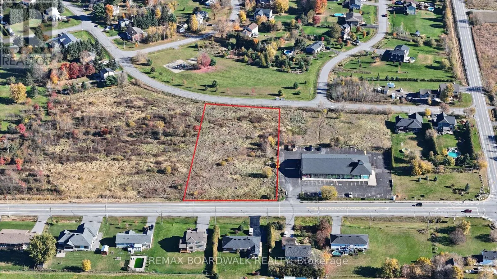 2826 DUNROBIN ROAD