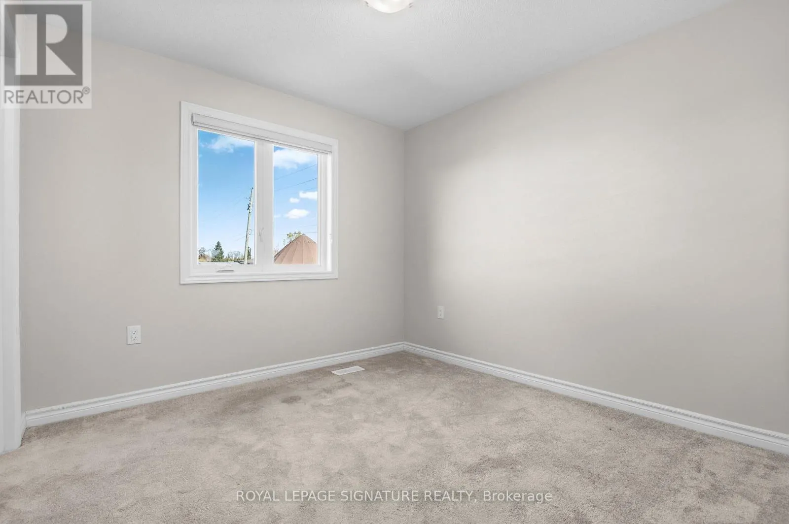 MAIN & UPPER FLOOR - 1 AITCHISON AVENUE