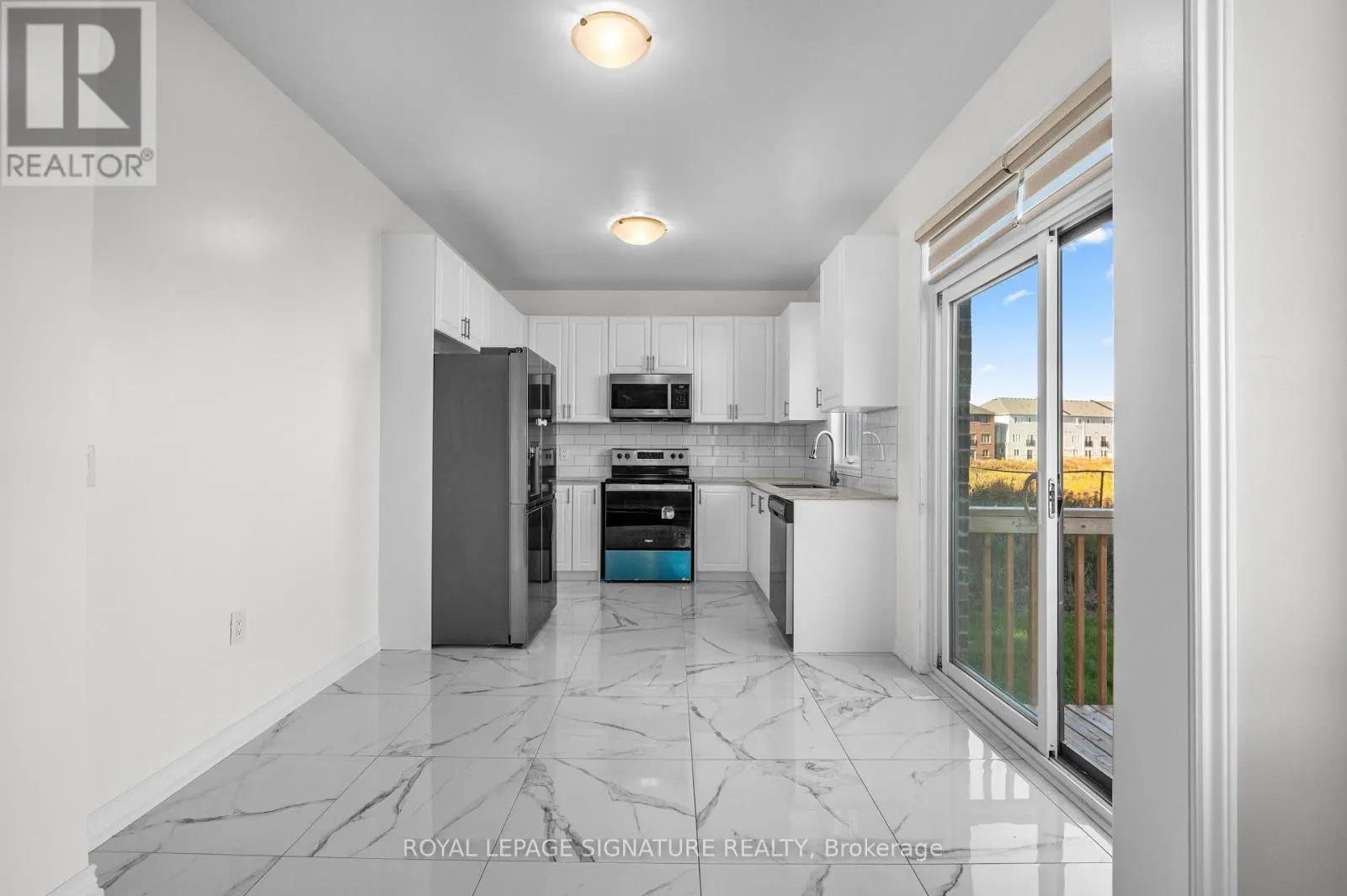 MAIN & UPPER FLOOR - 1 AITCHISON AVENUE