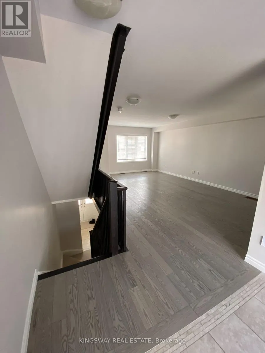 16 KENRIDGE TERRACE