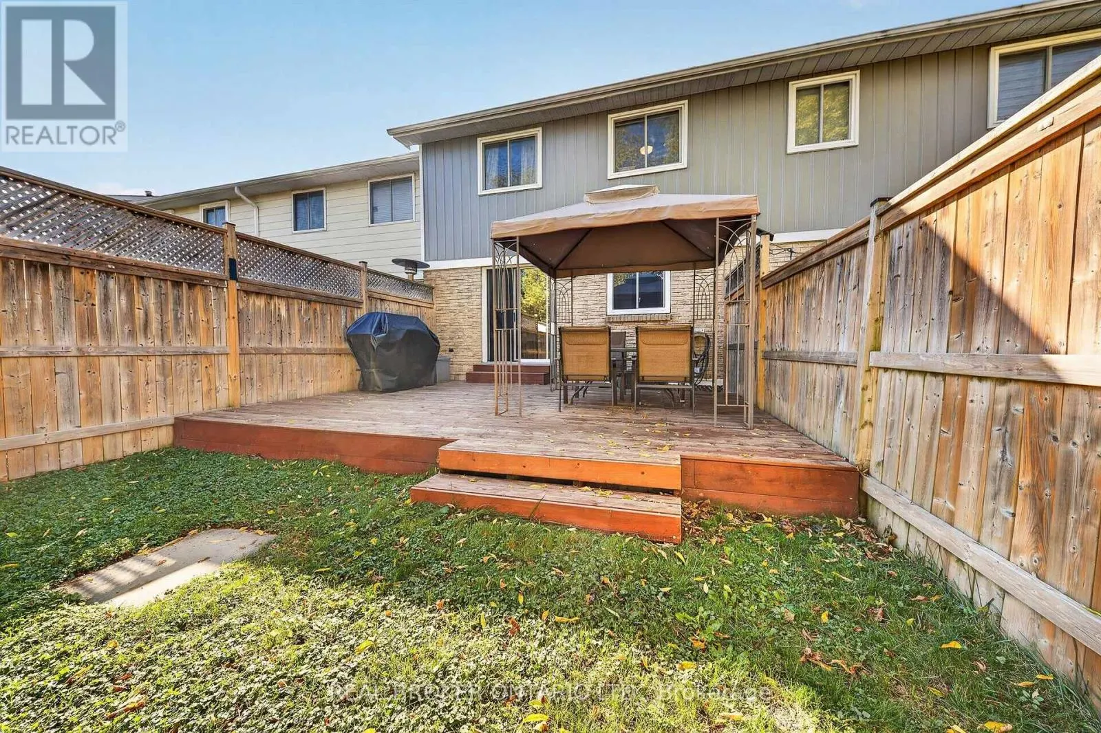85 GLEDHILL CRESCENT