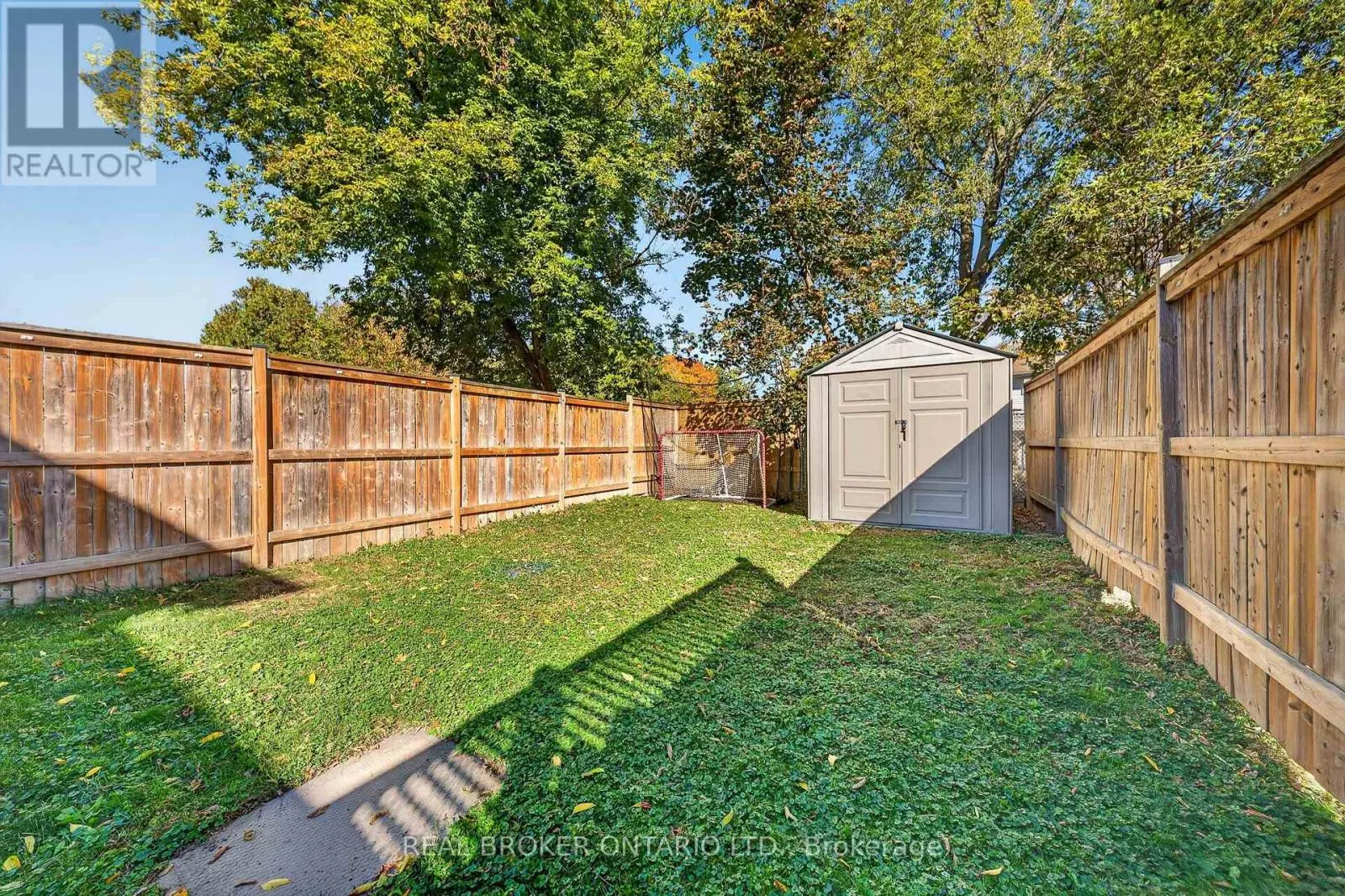 85 GLEDHILL CRESCENT