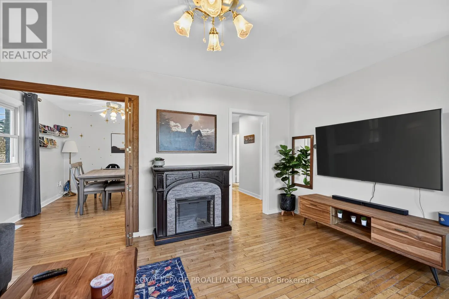 223 VICTOR ROAD