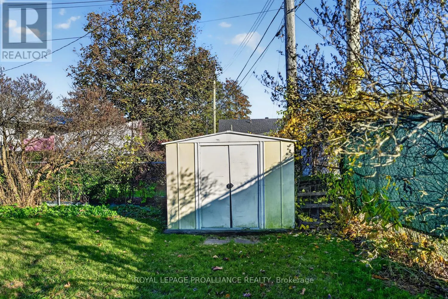 223 VICTOR ROAD