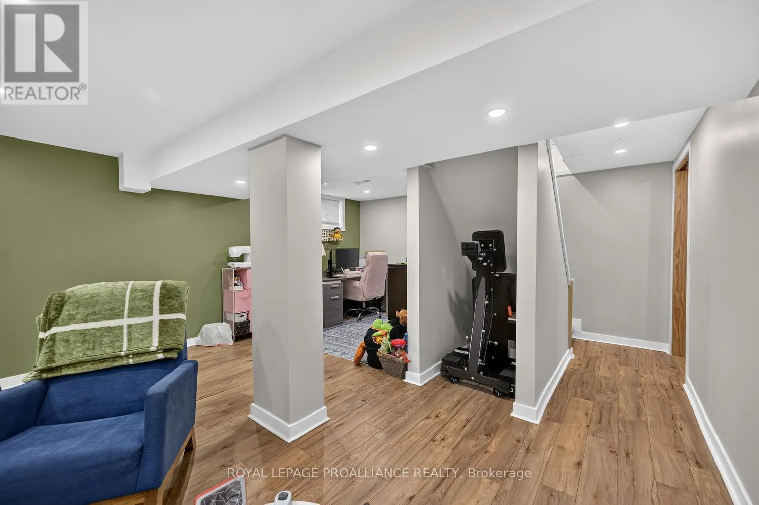 223 VICTOR ROAD