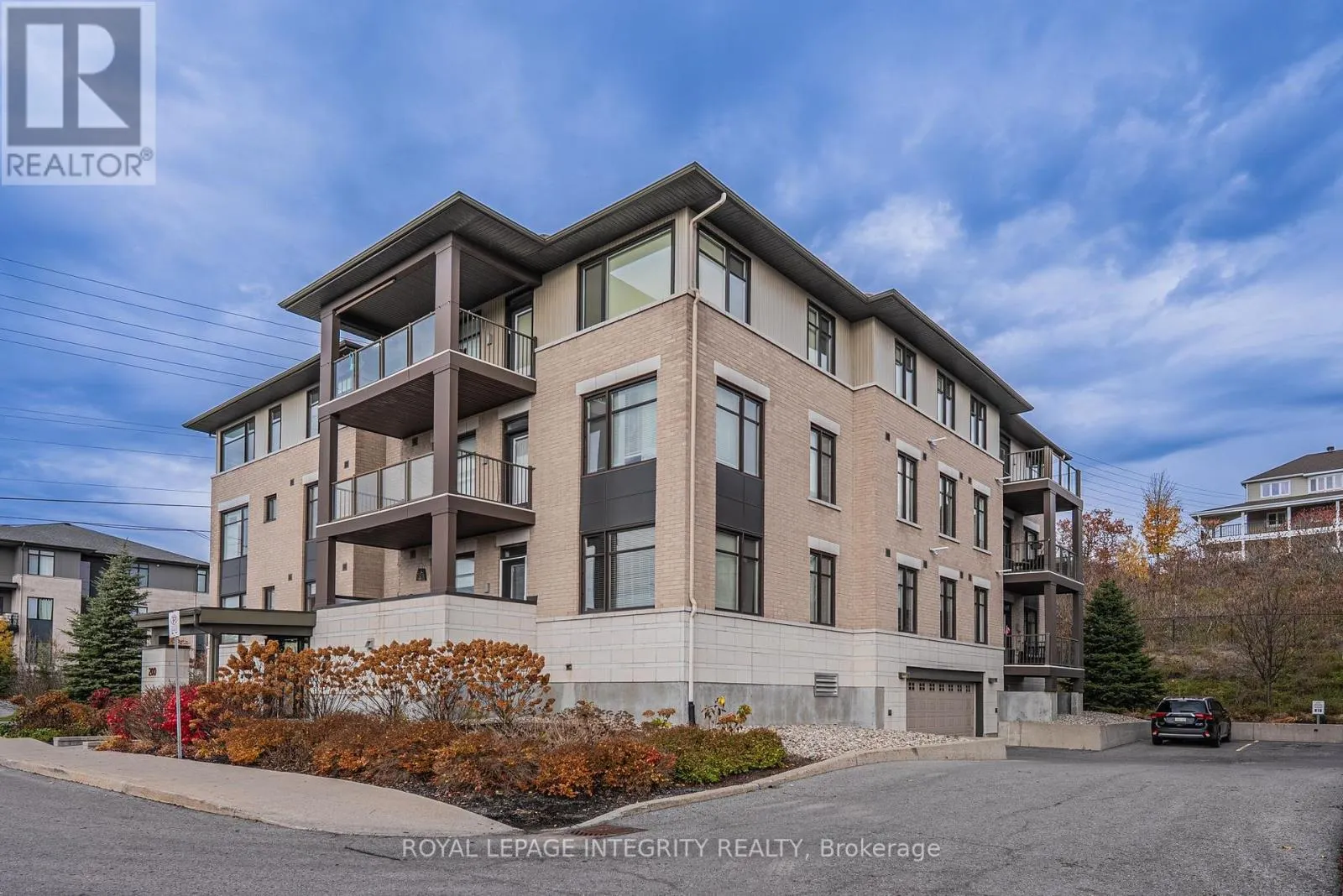303 - 200 GUELPH PRIVATE