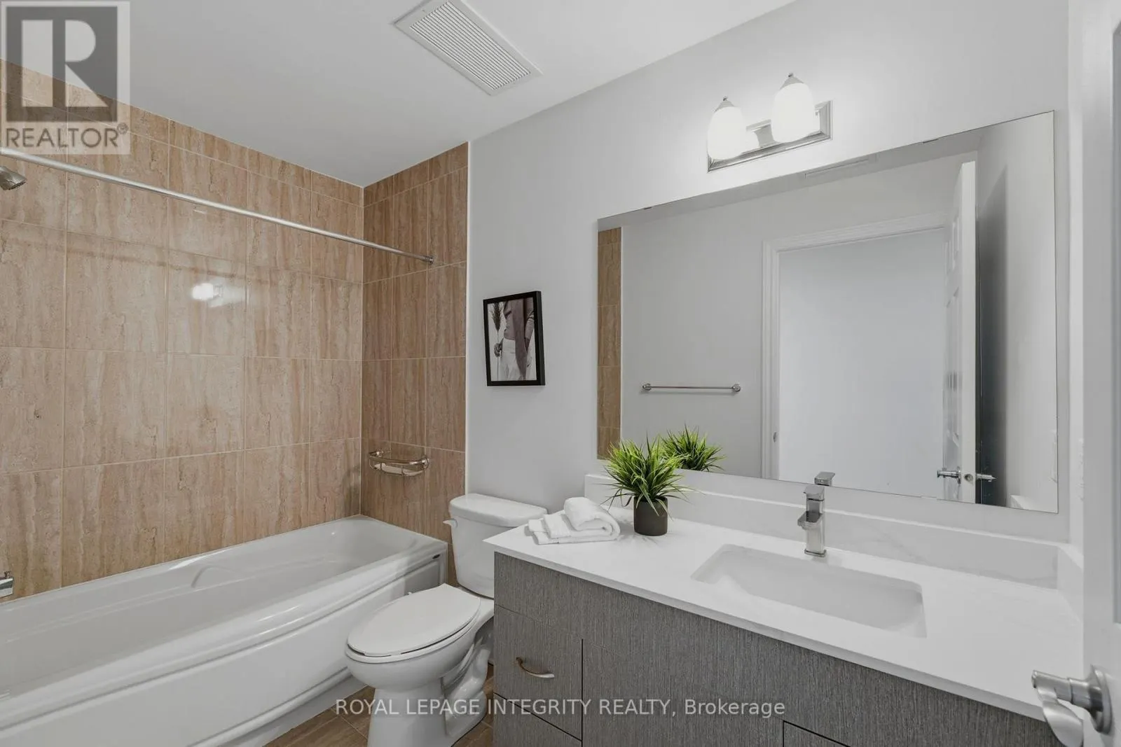 303 - 200 GUELPH PRIVATE