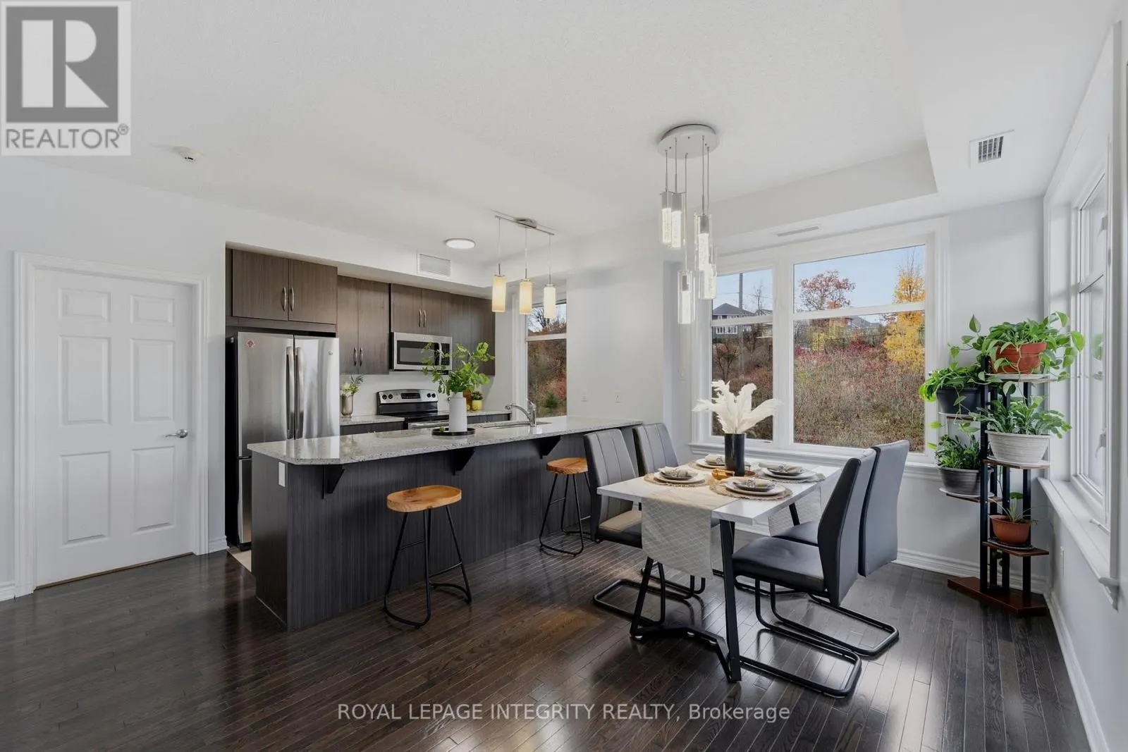 303 - 200 GUELPH PRIVATE