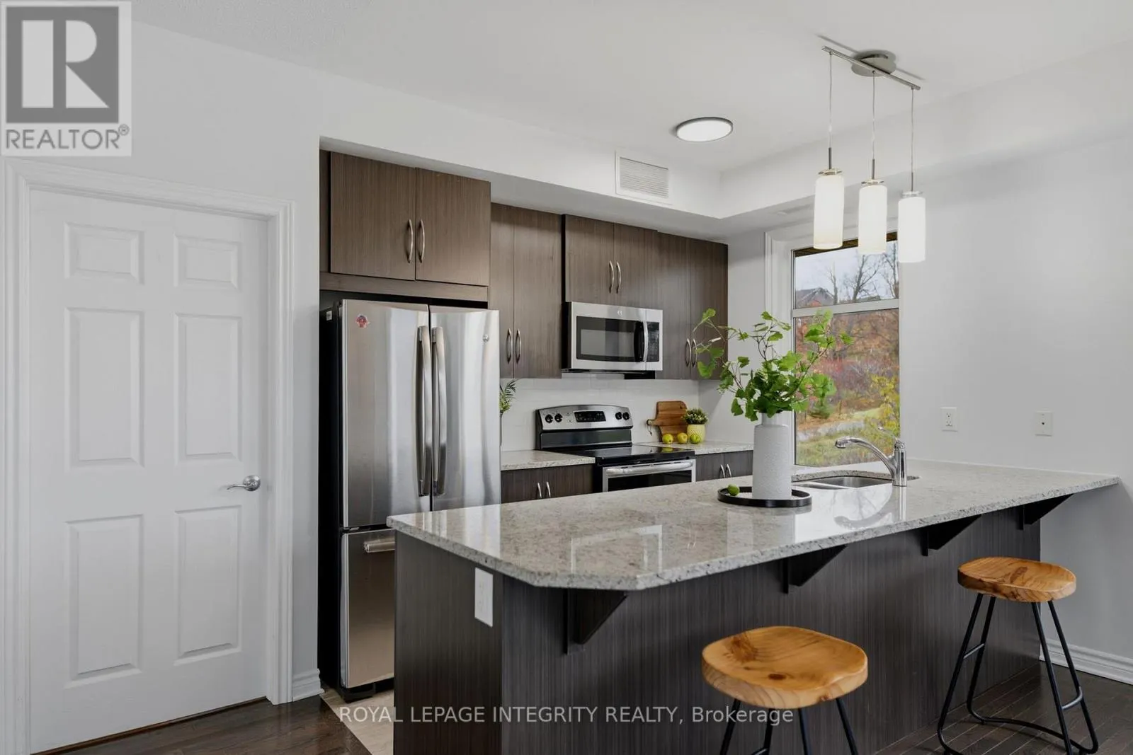 303 - 200 GUELPH PRIVATE