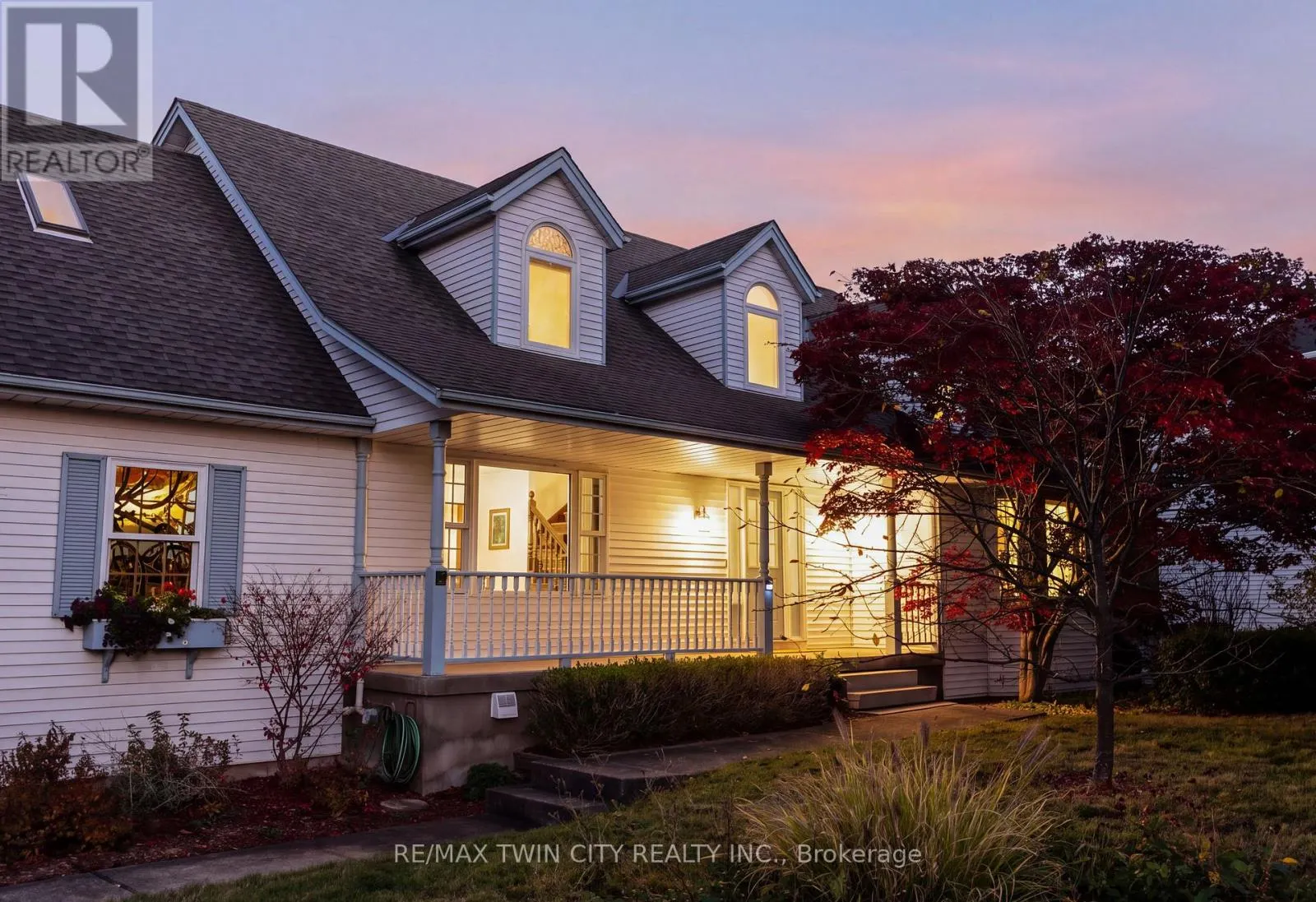 575 HEMINGWAY PLACE
