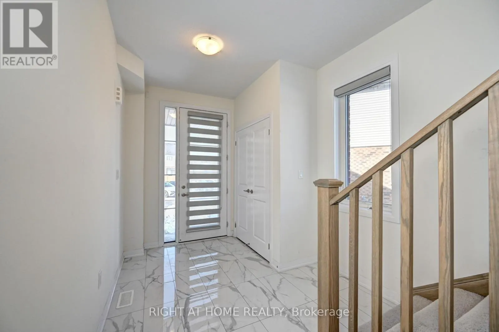 20 - 15 BLACKLOCK STREET