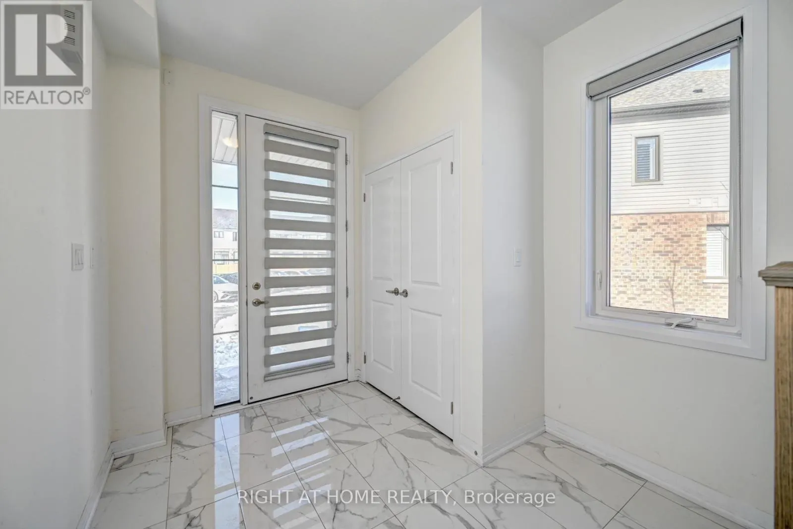 20 - 15 BLACKLOCK STREET