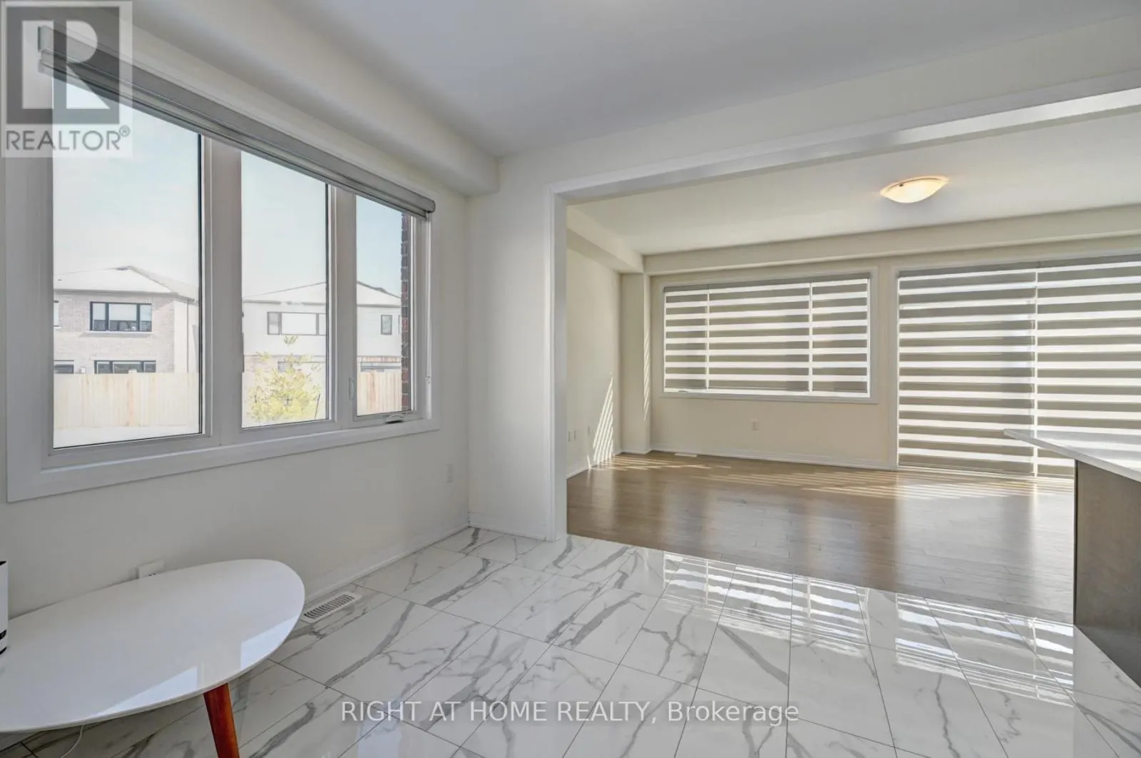 20 - 15 BLACKLOCK STREET
