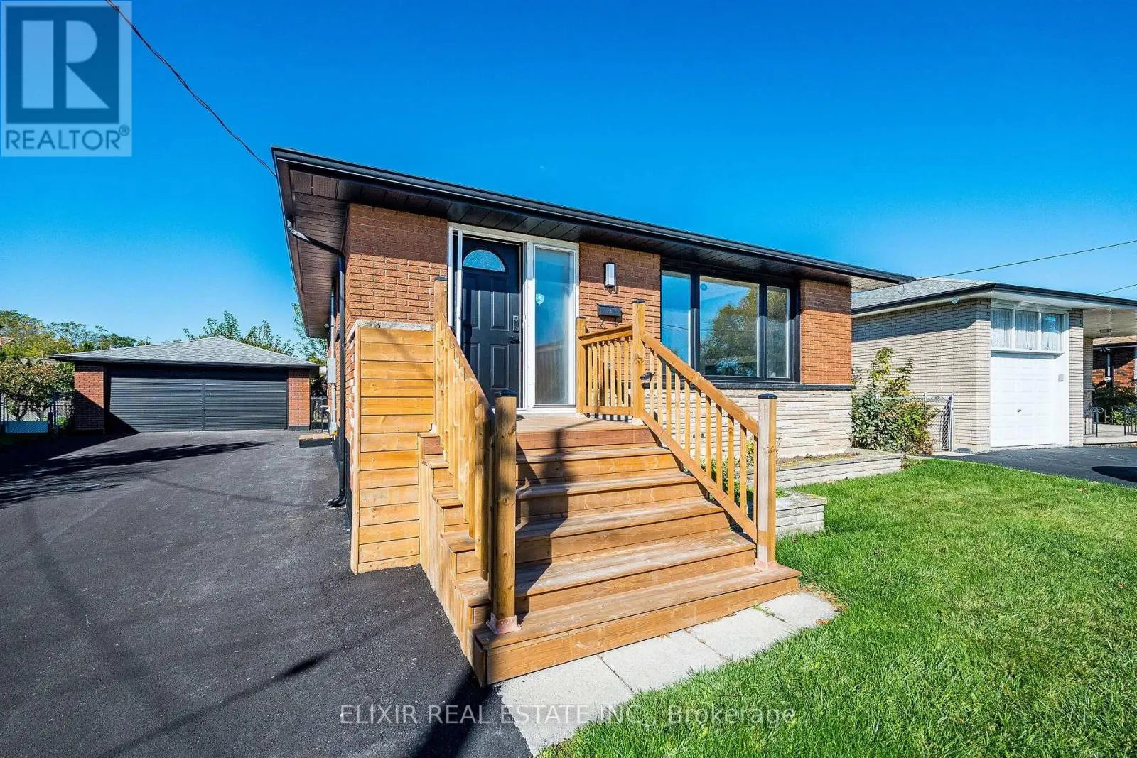 UPPER - 135 NUGENT DRIVE