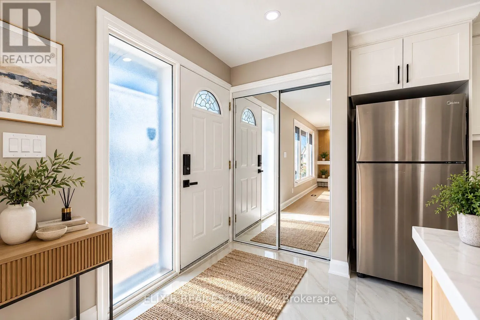 UPPER - 135 NUGENT DRIVE