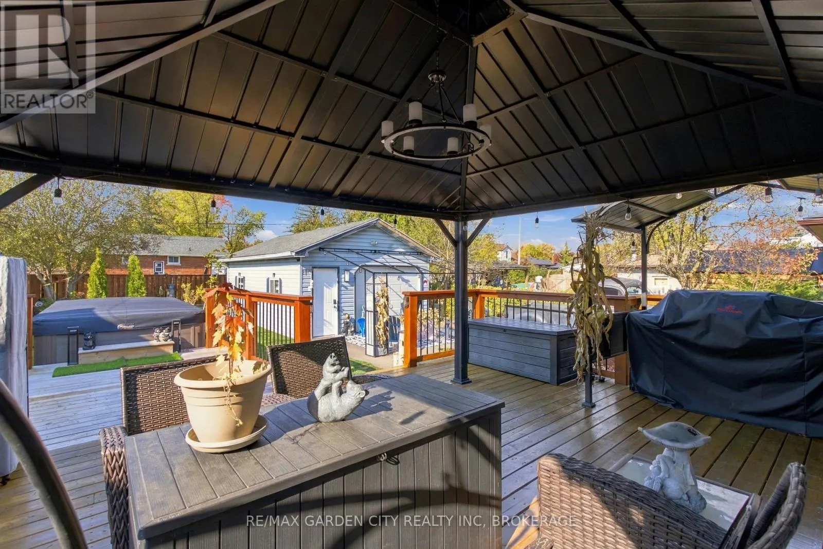 226 MARSHALL AVENUE