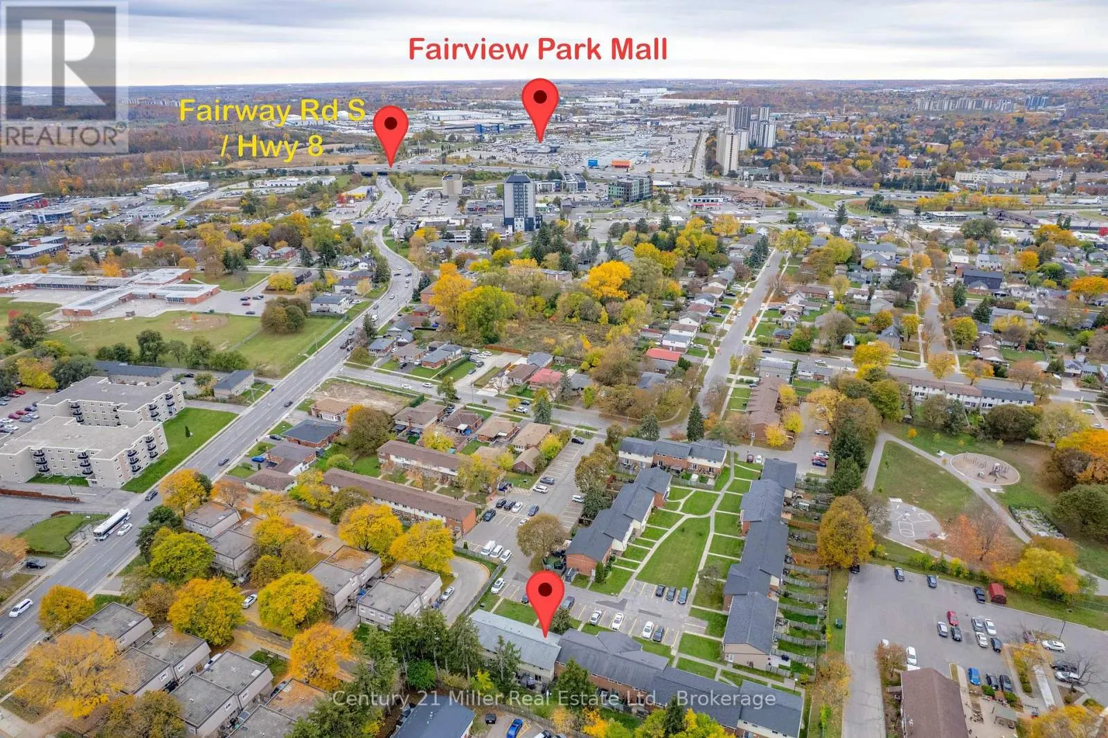 26 - 162 JANSEN AVENUE #26