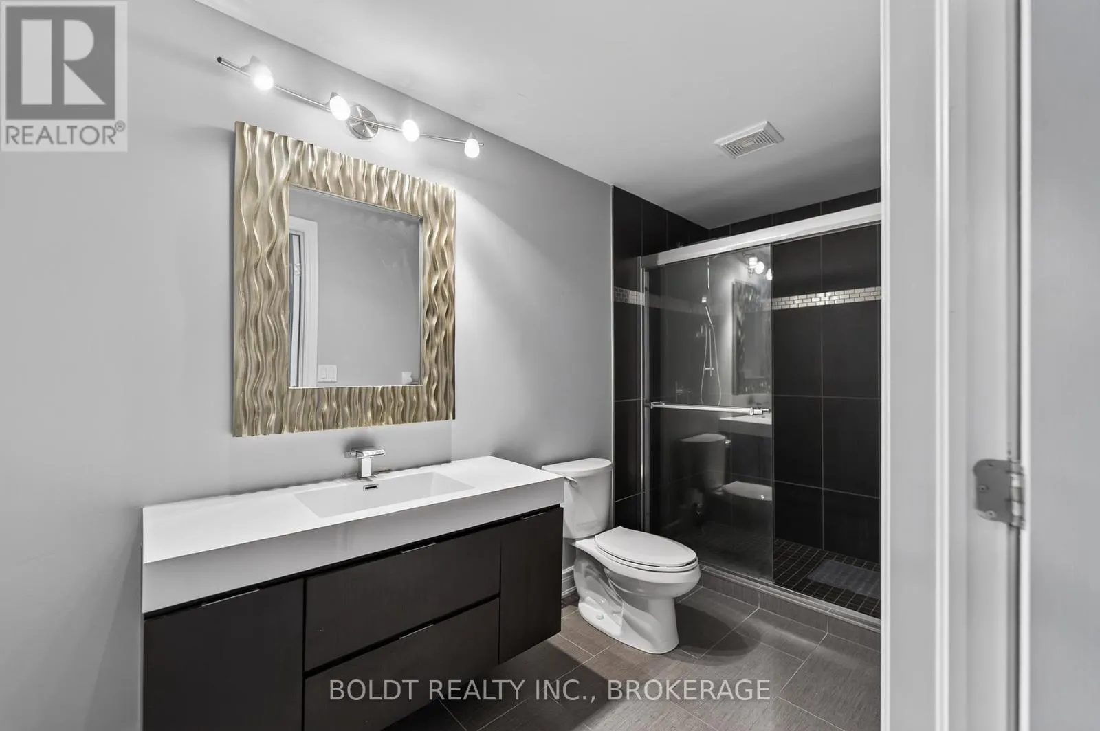 3 JUNEBERRY ROAD