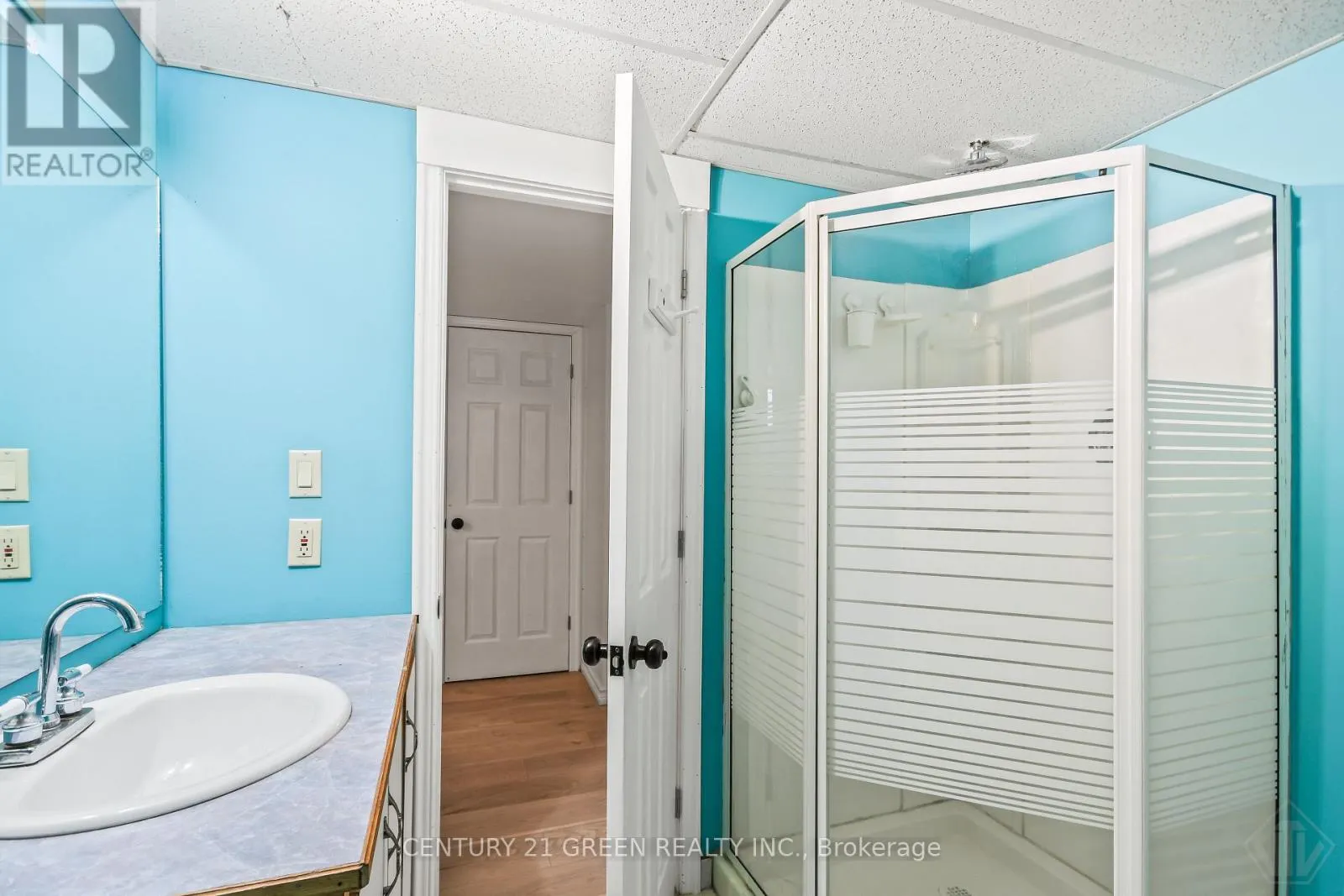 266 BAY LAKE ROAD