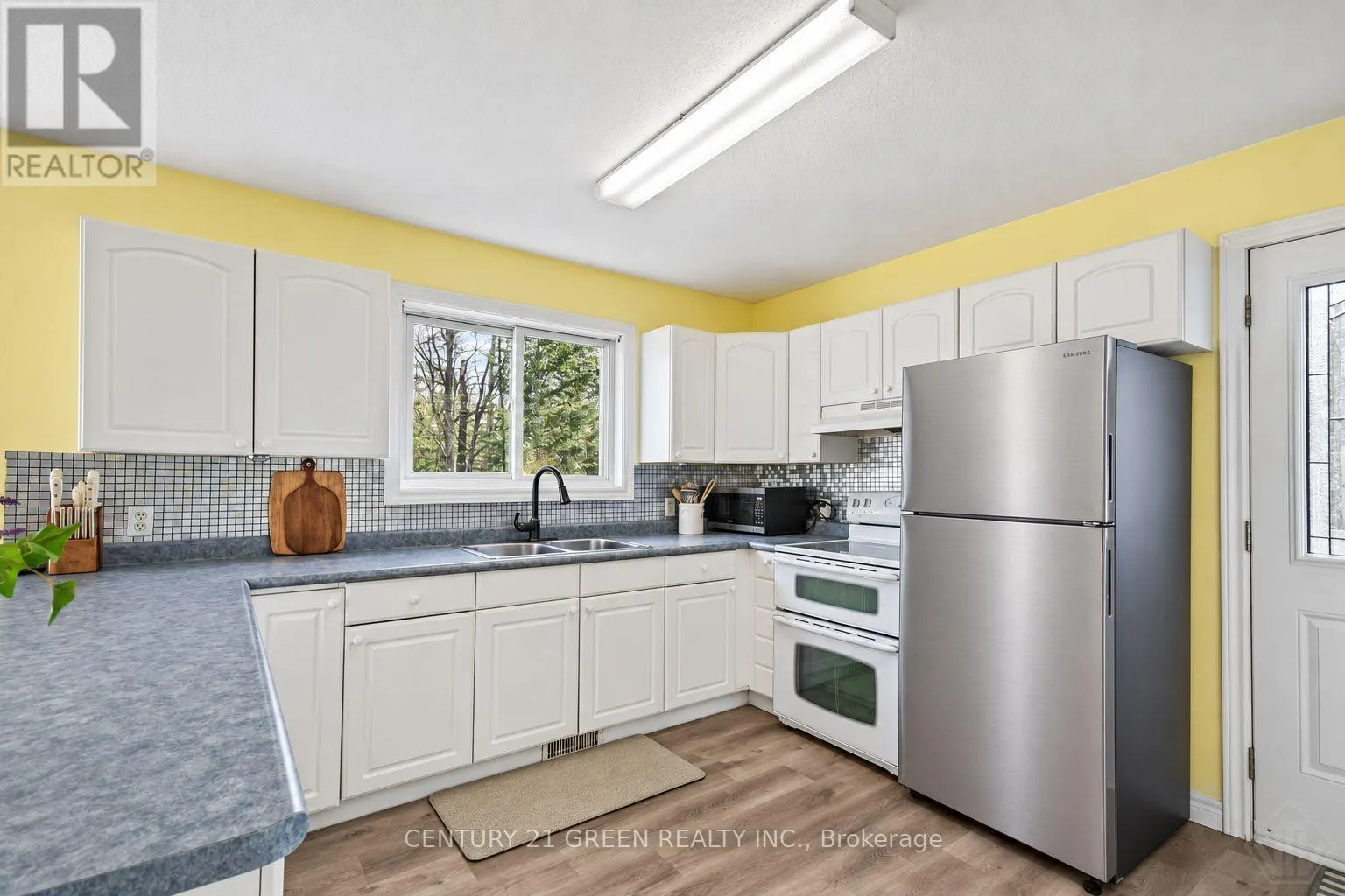 266 BAY LAKE ROAD